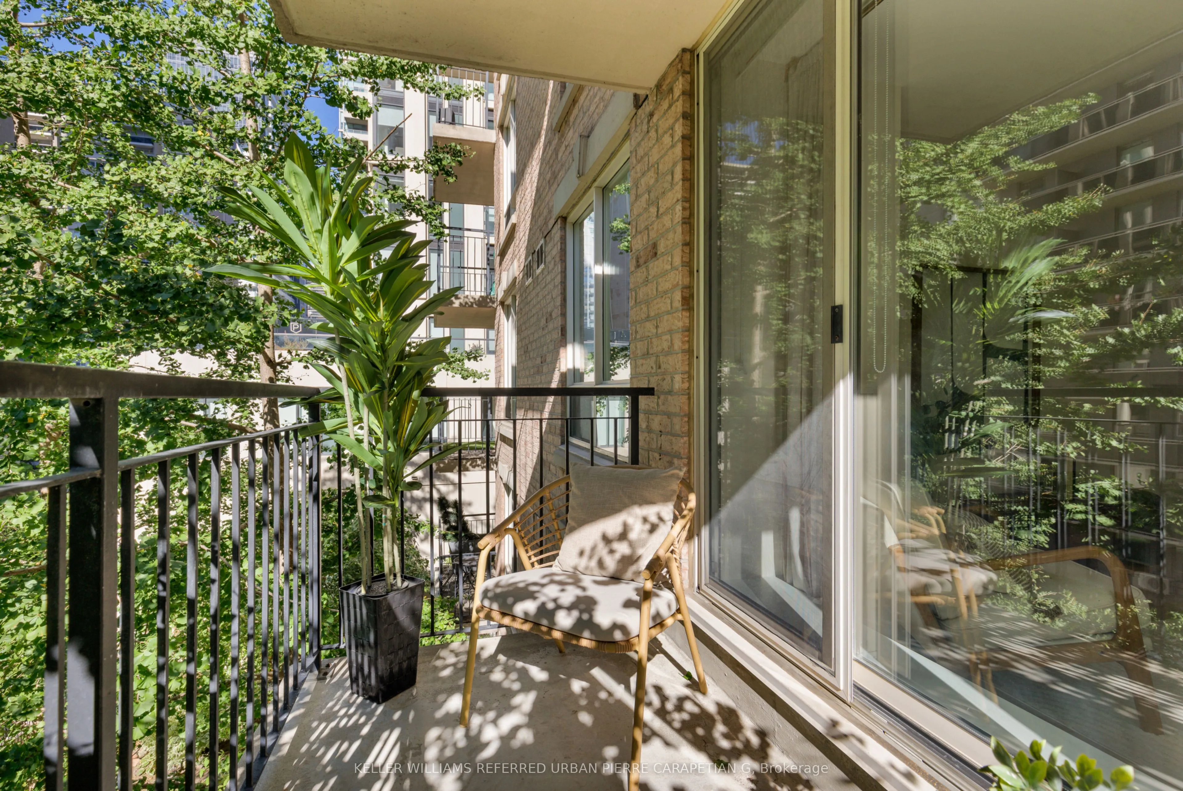 188 Redpath Avenue #402