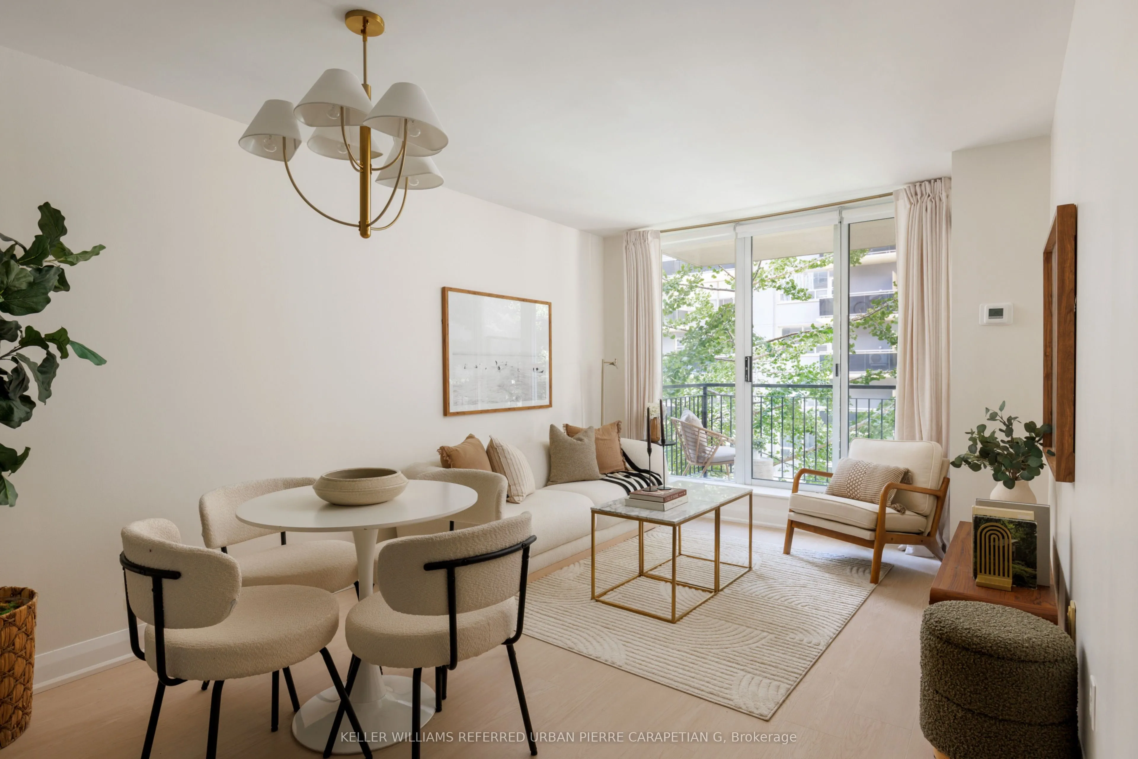188 Redpath Avenue #402