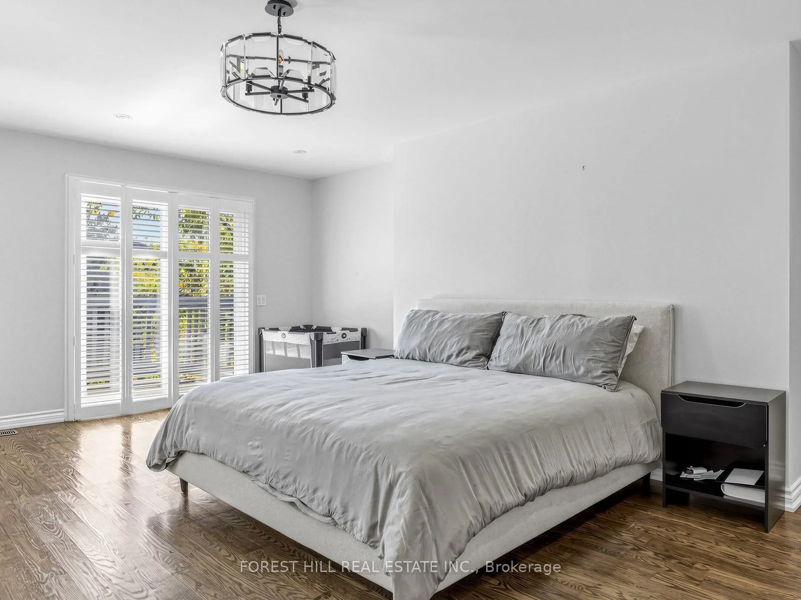 481 Cranbrooke Avenue