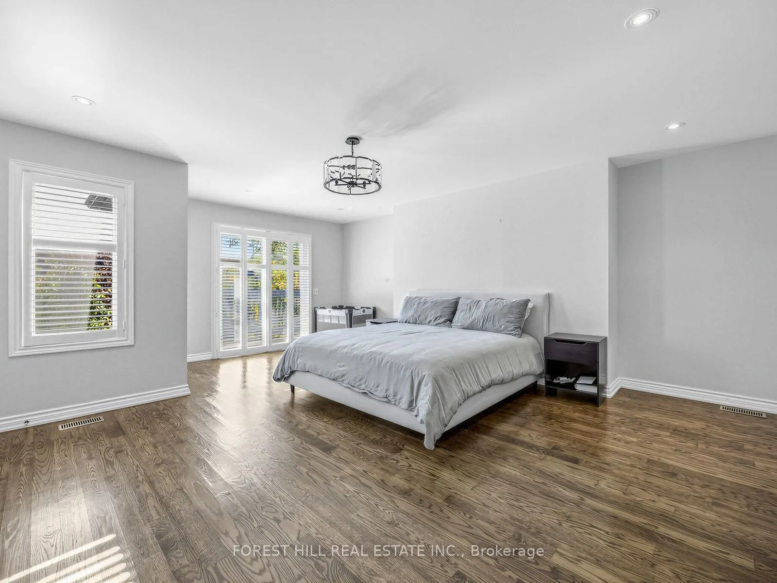 481 Cranbrooke Avenue