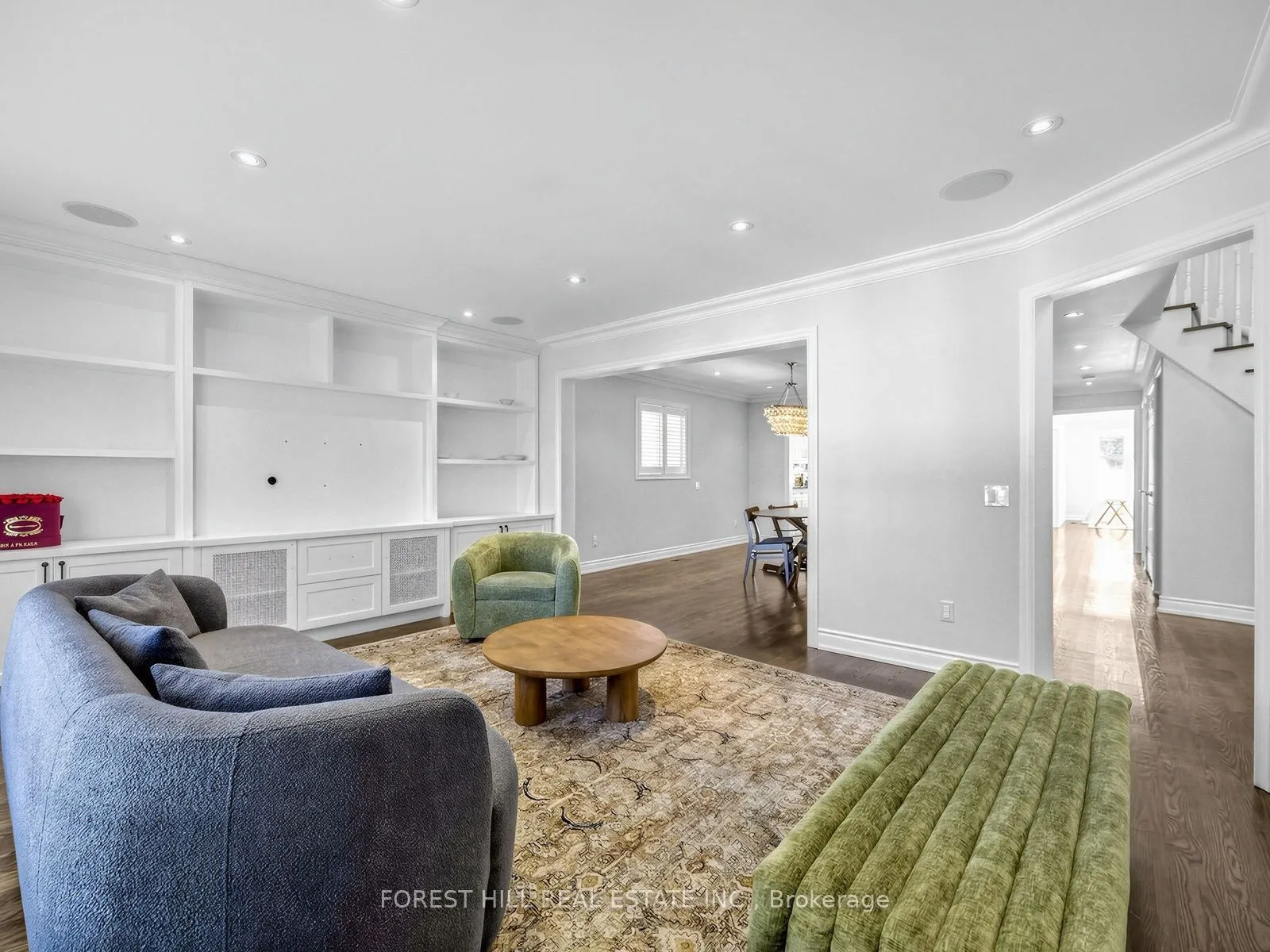 481 Cranbrooke Avenue