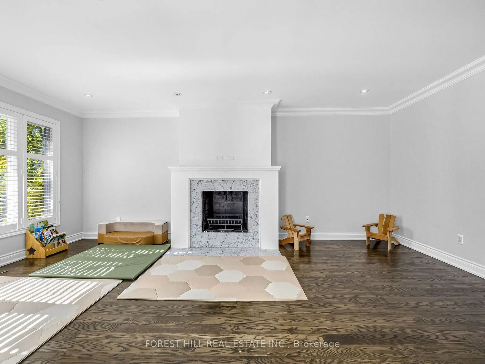 481 Cranbrooke Avenue