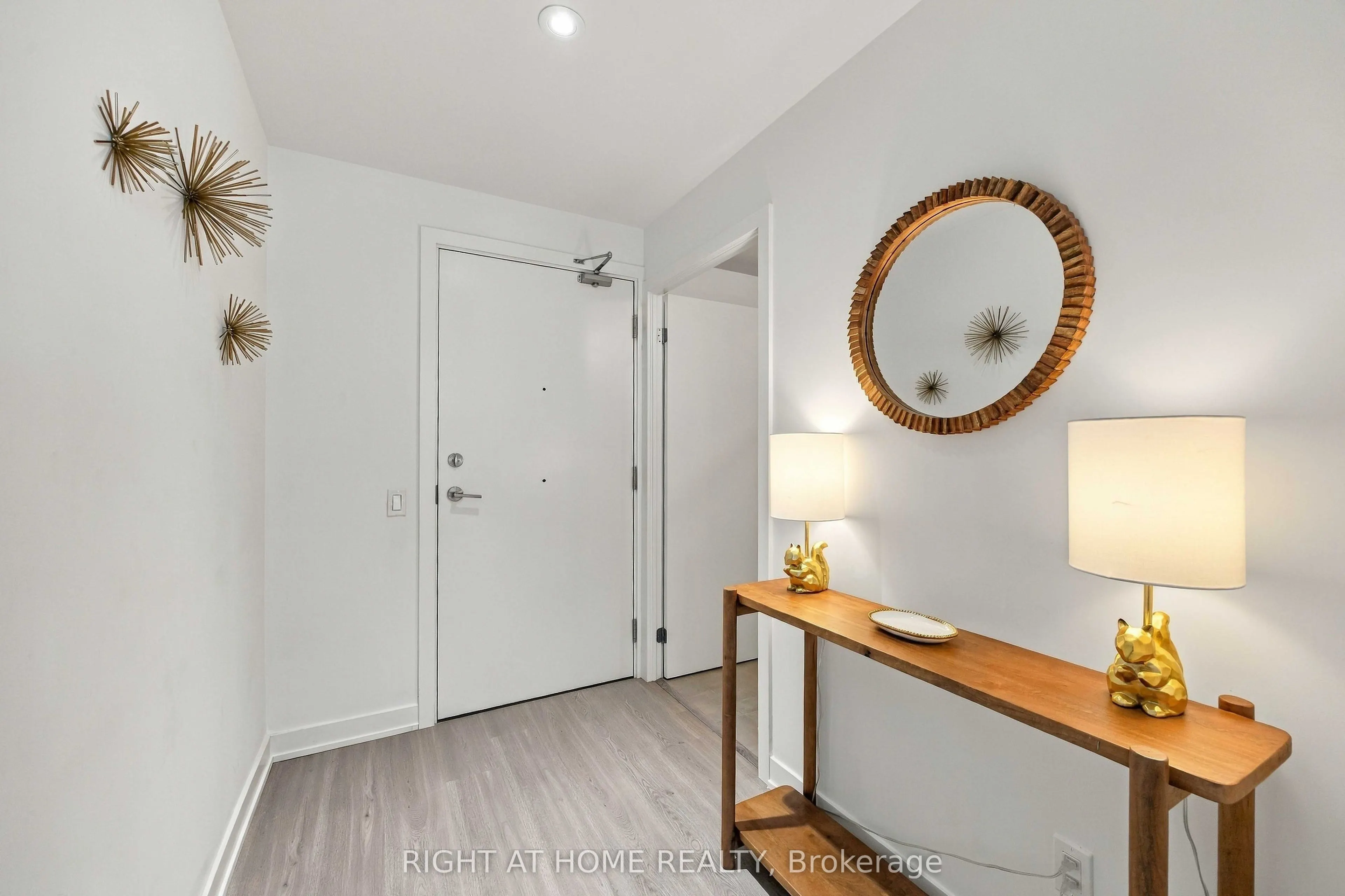 8 Wellesley Street W #5205