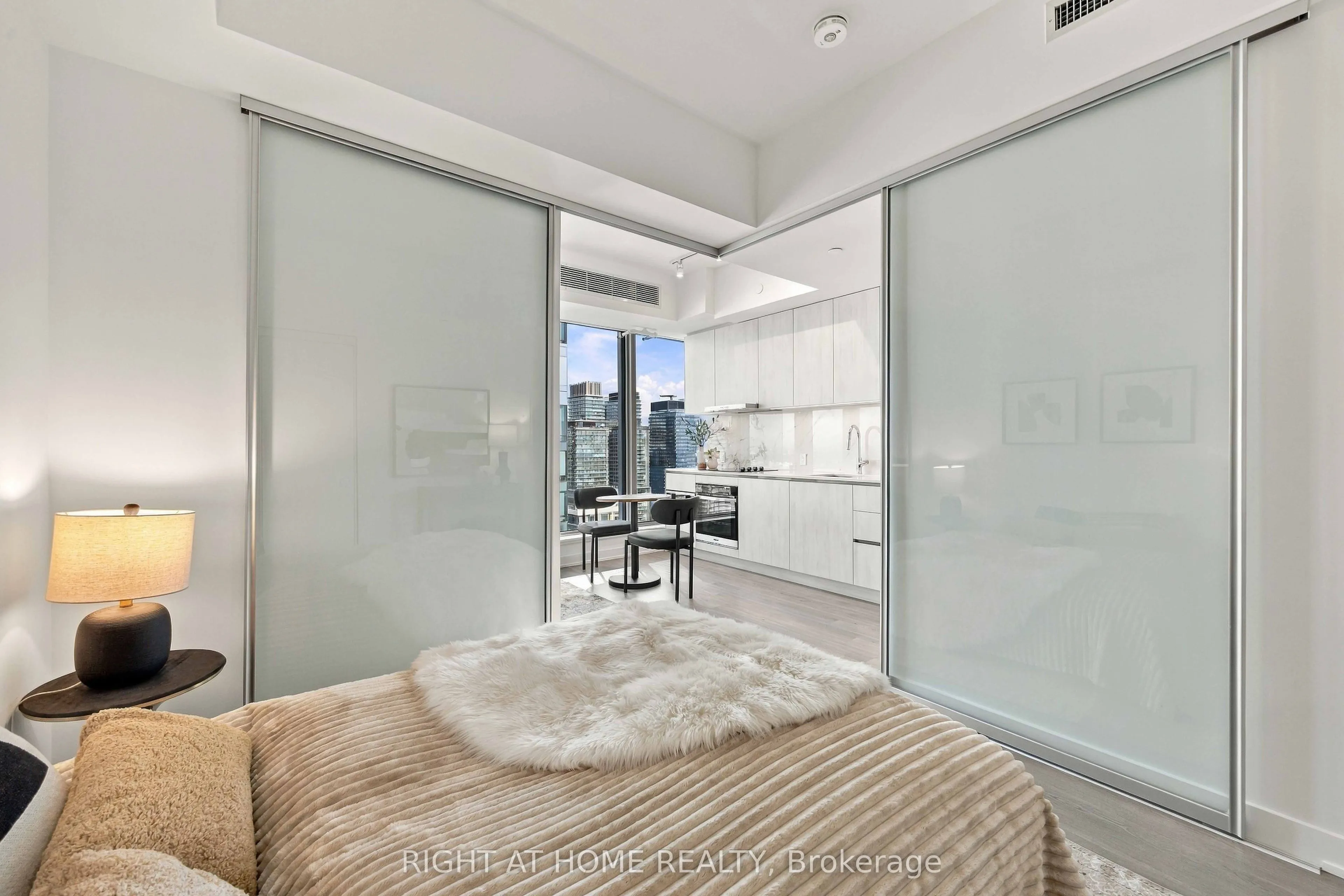8 Wellesley Street W #5205