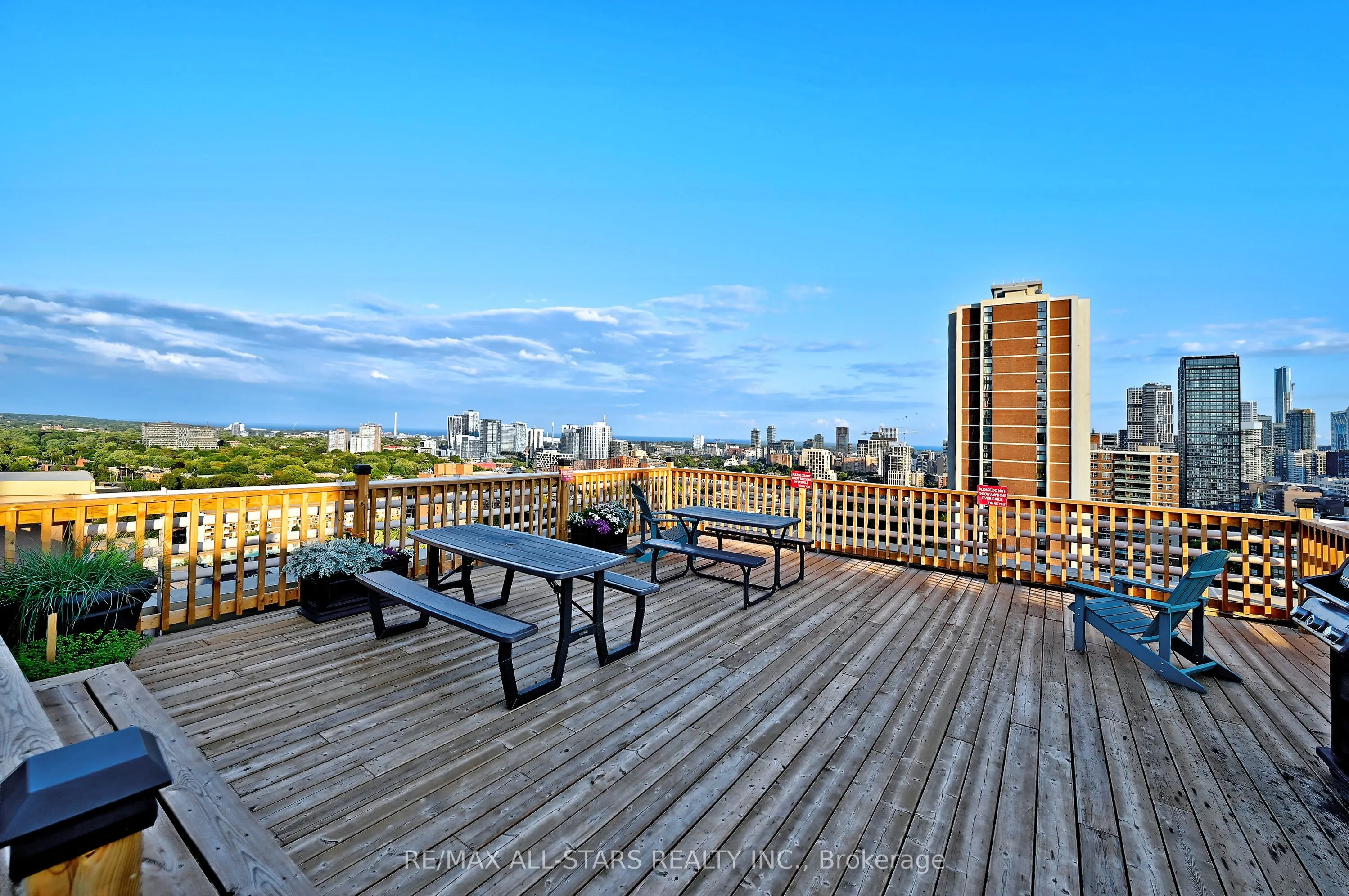 15 Maitland Place #2112