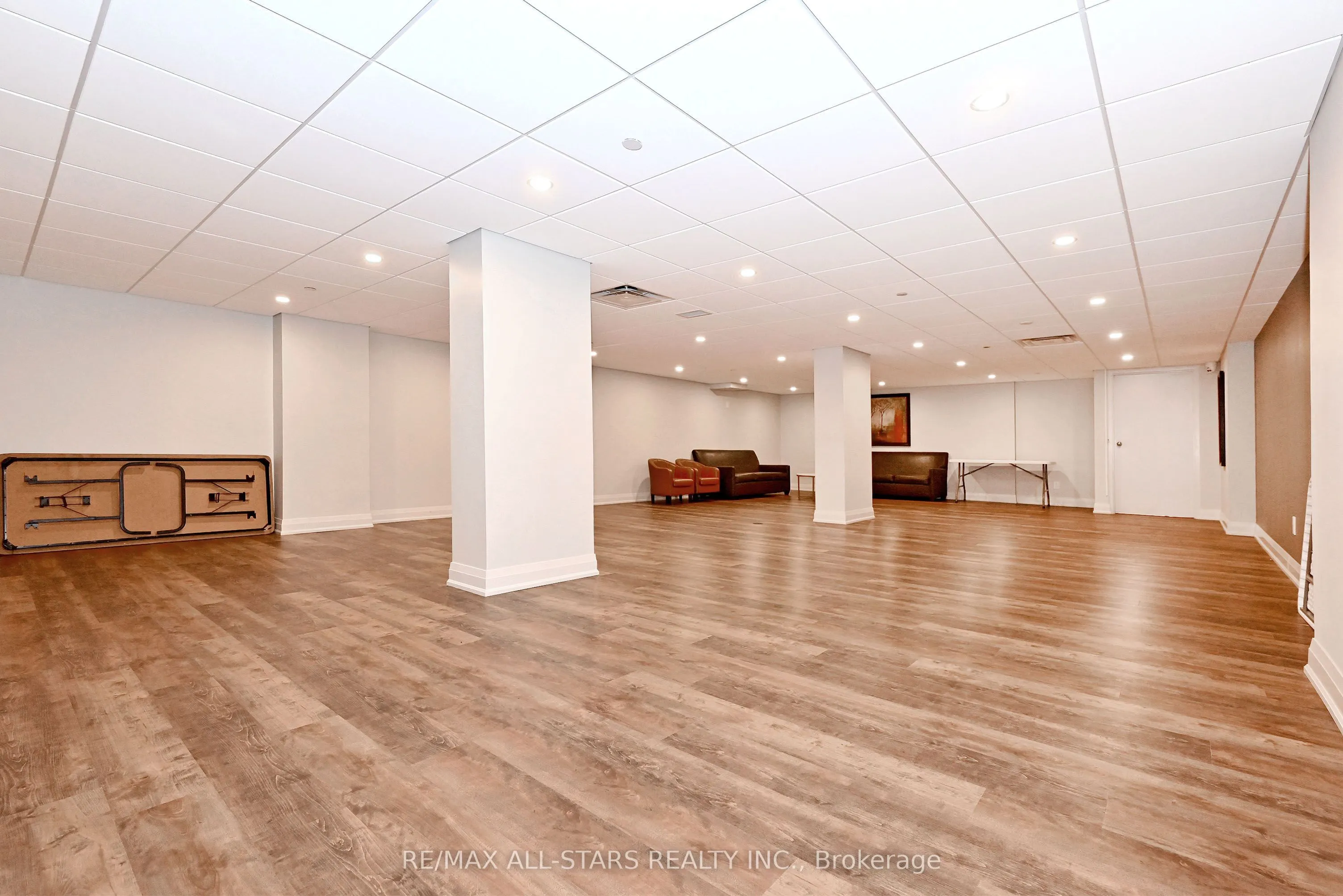 15 Maitland Place #2112