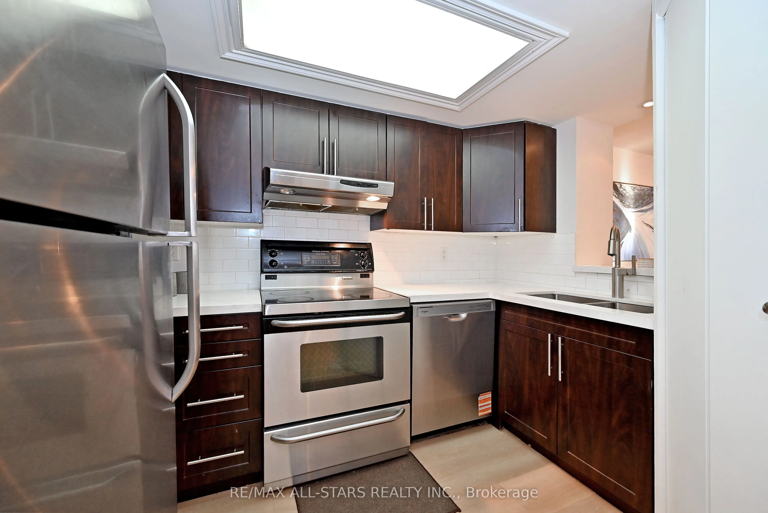 15 Maitland Place #2112