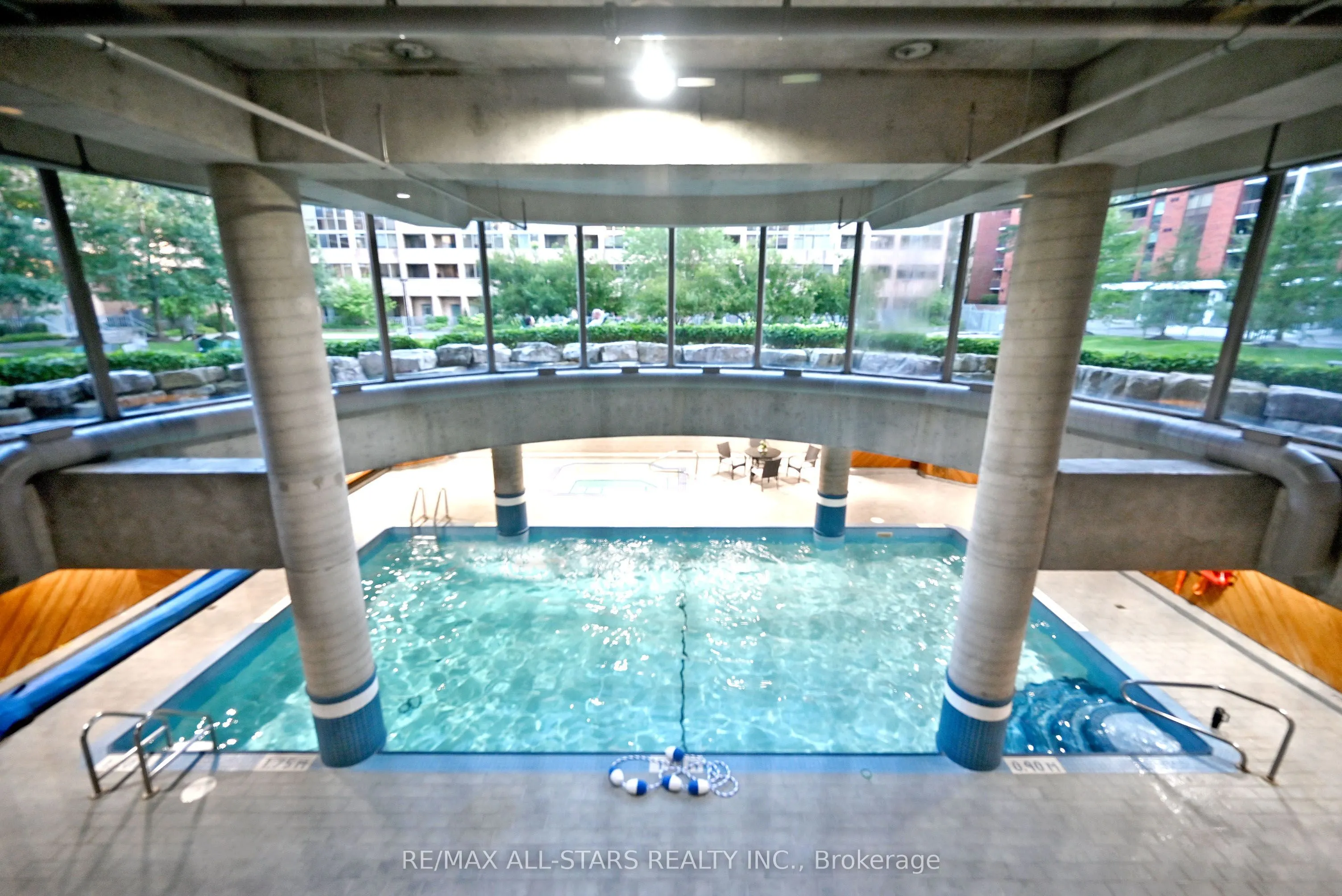 15 Maitland Place #2112