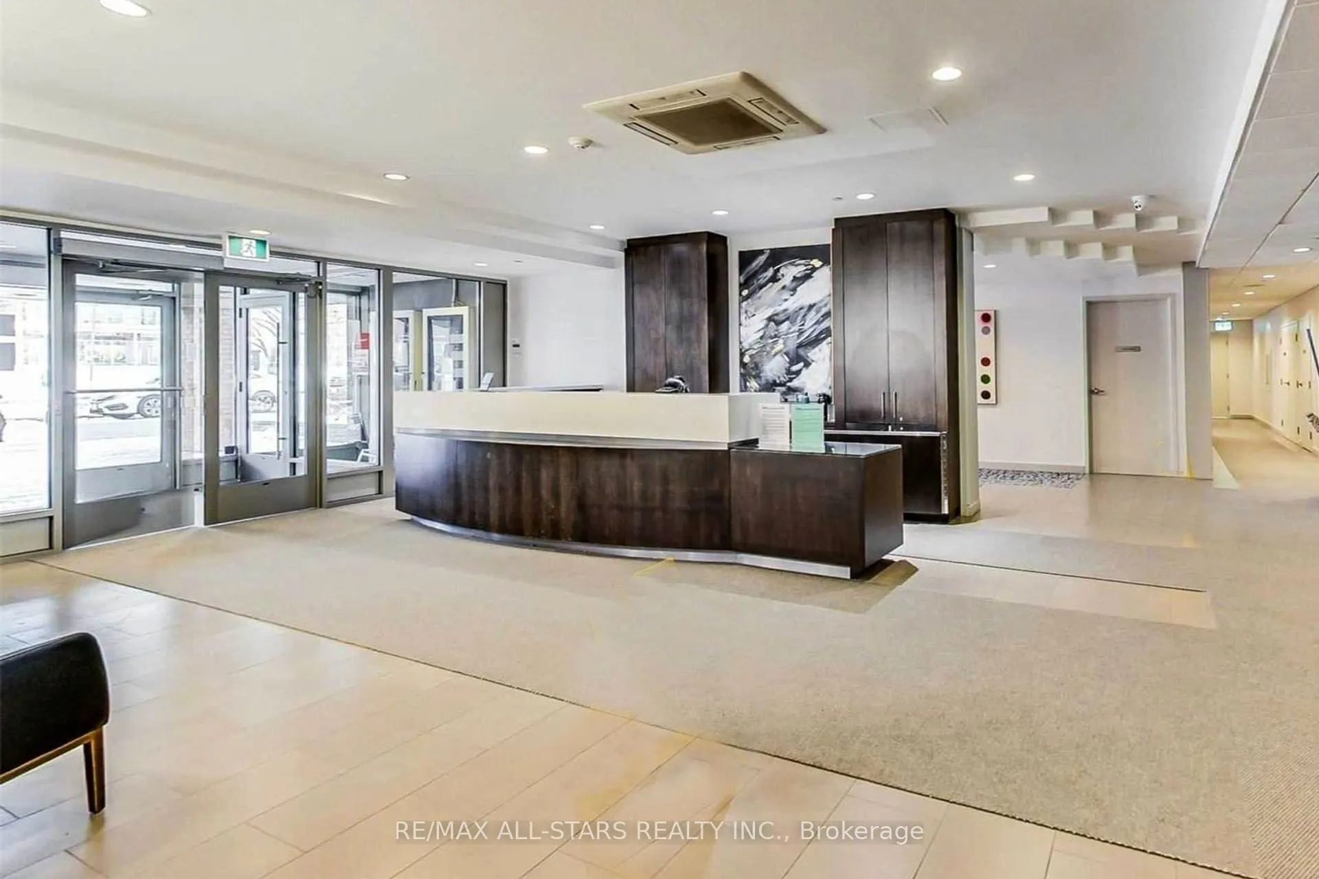 15 Maitland Place #2112