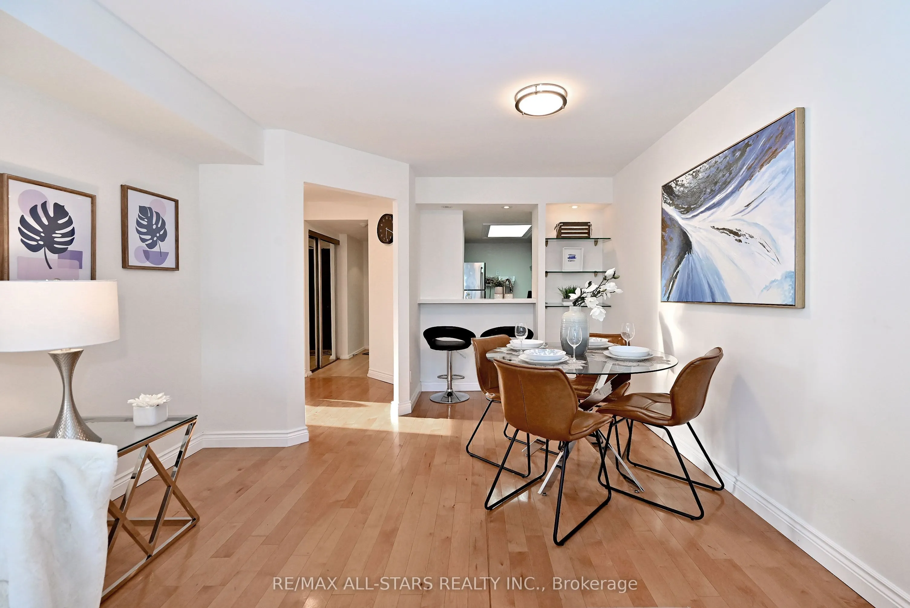 15 Maitland Place #2112
