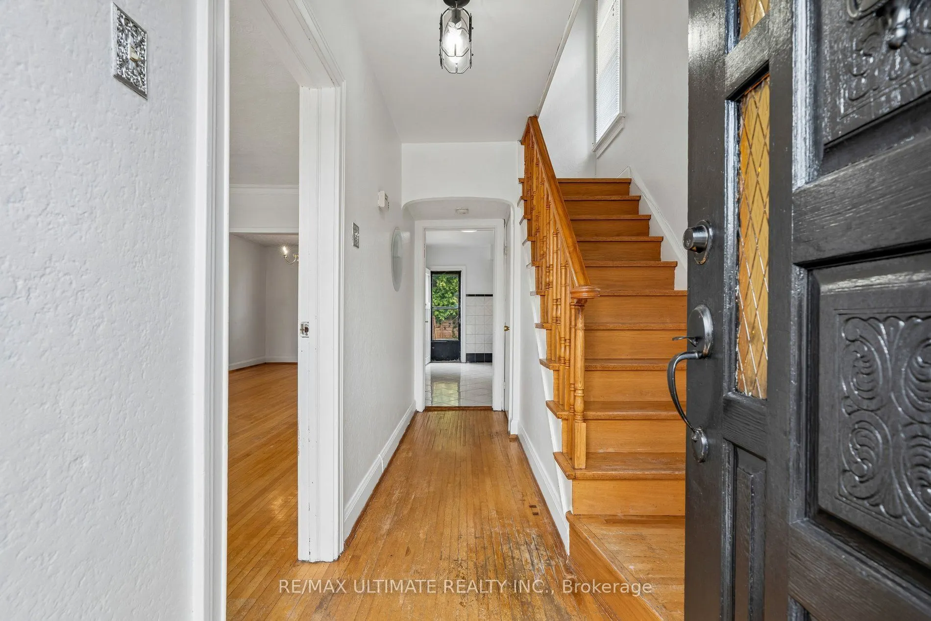463 Oakwood Avenue