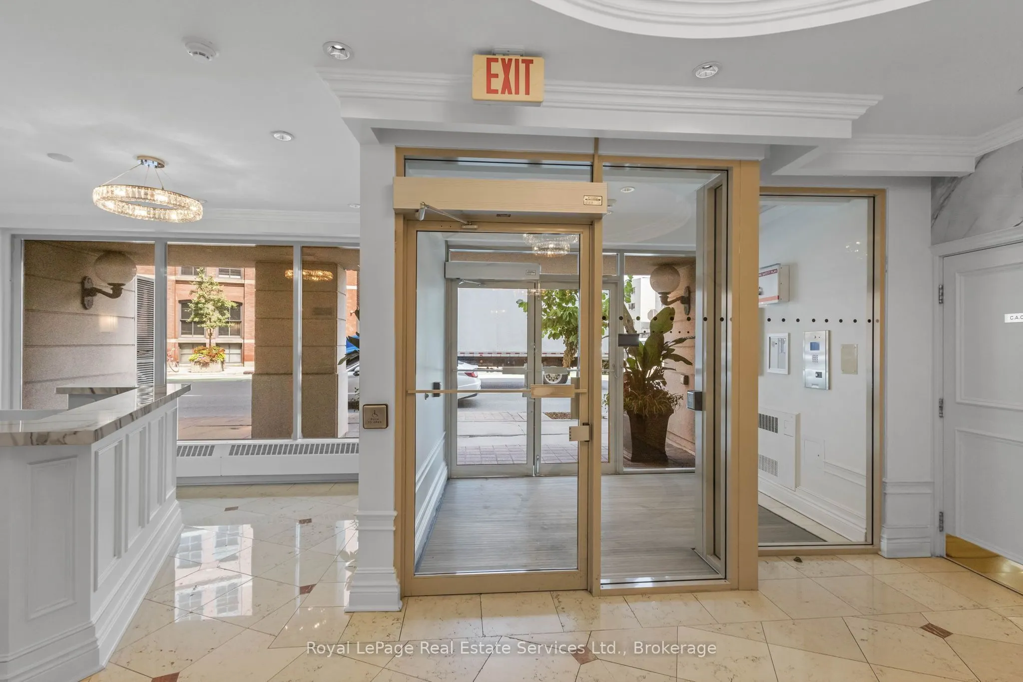 115 Richmond Street E #808