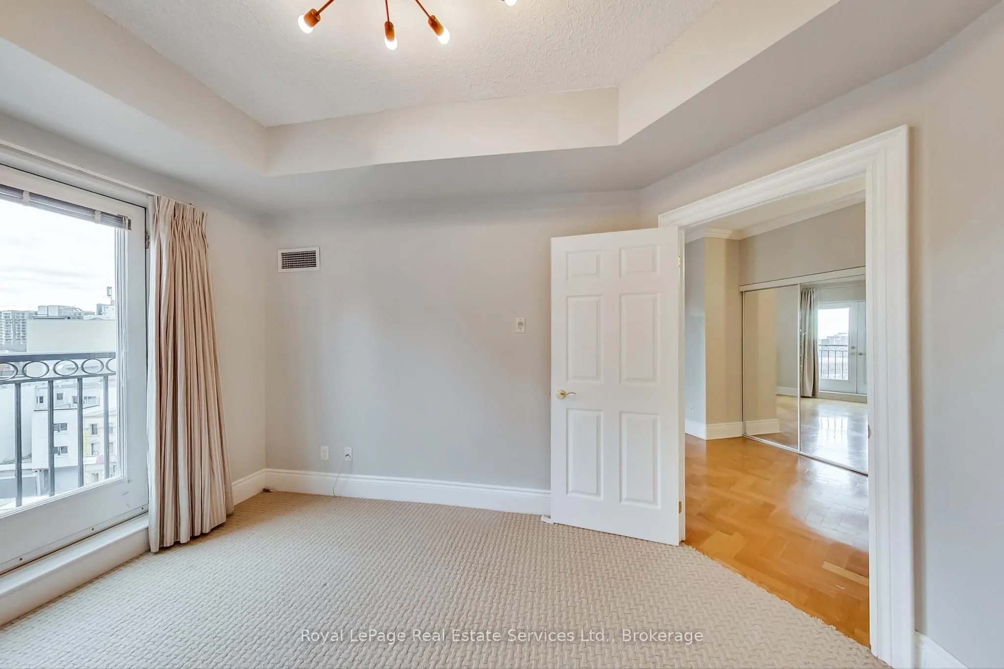115 Richmond Street E #808