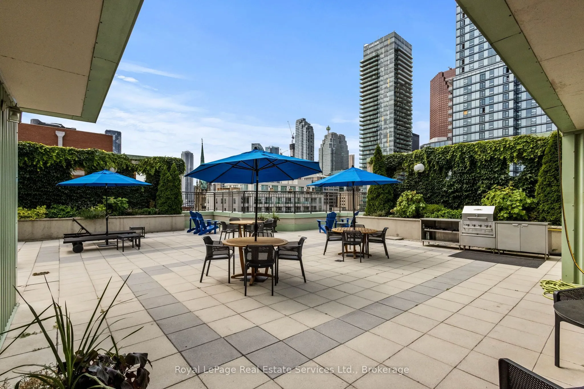 115 Richmond Street E #808