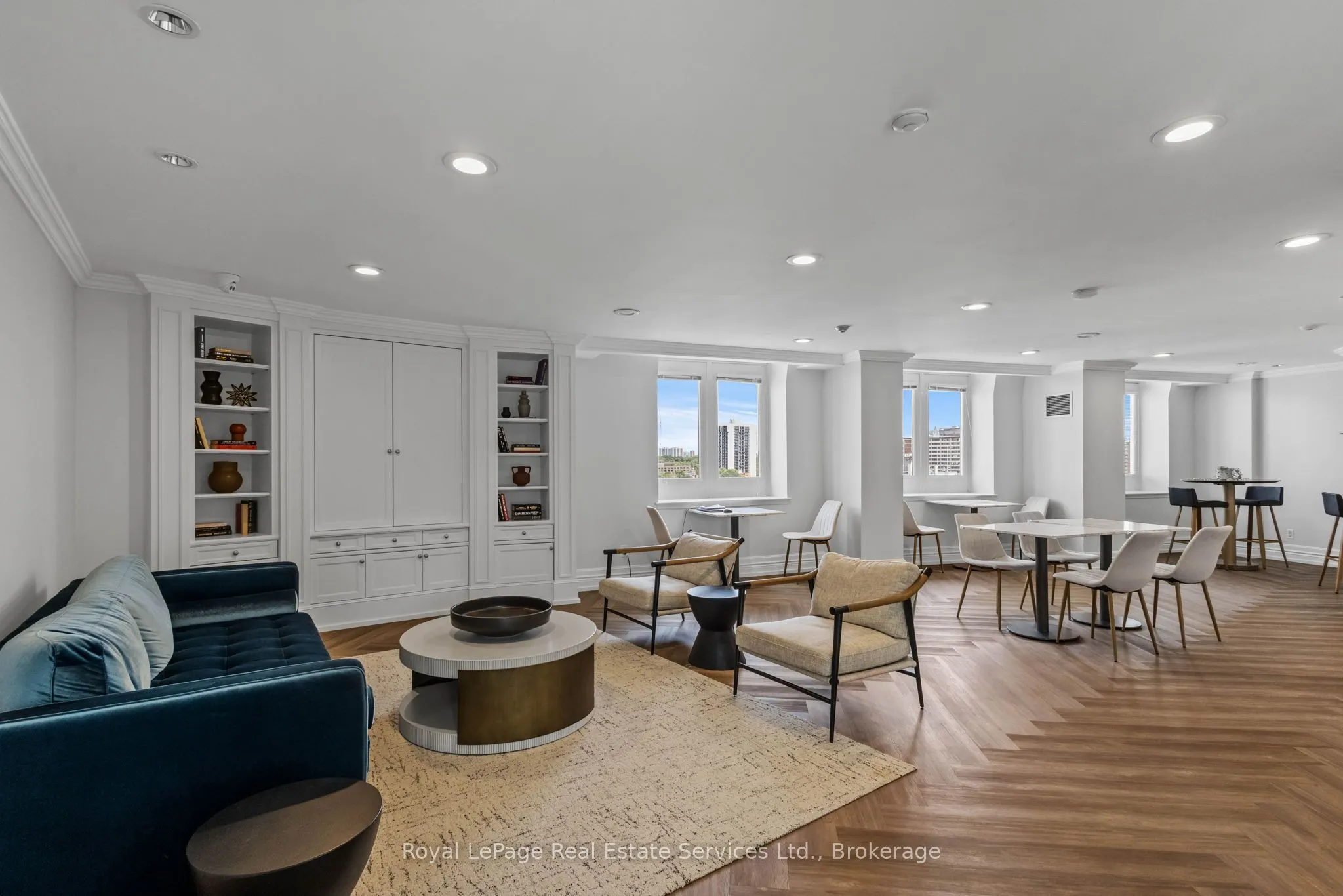 115 Richmond Street E #808