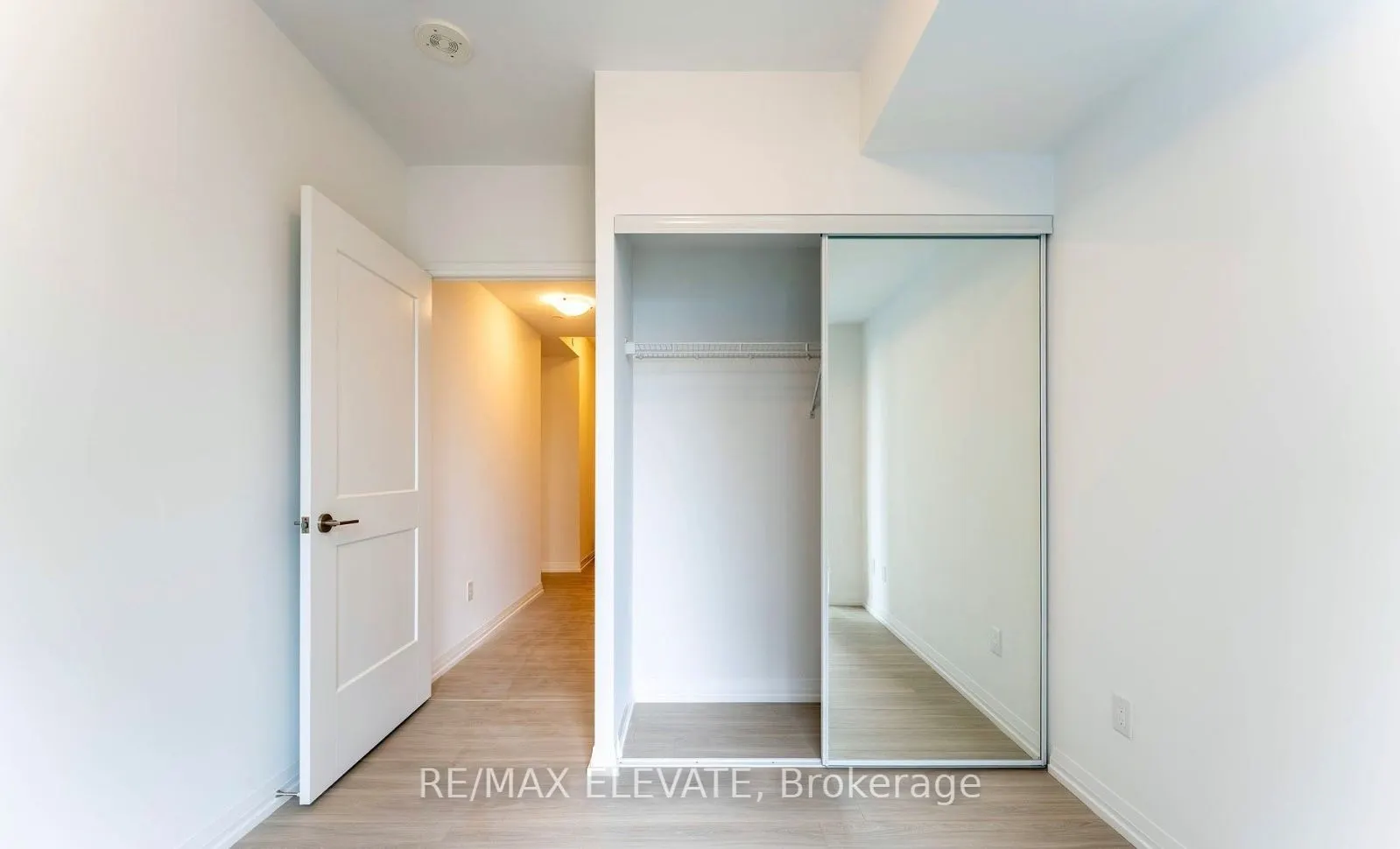 28 Widmer Street #3029