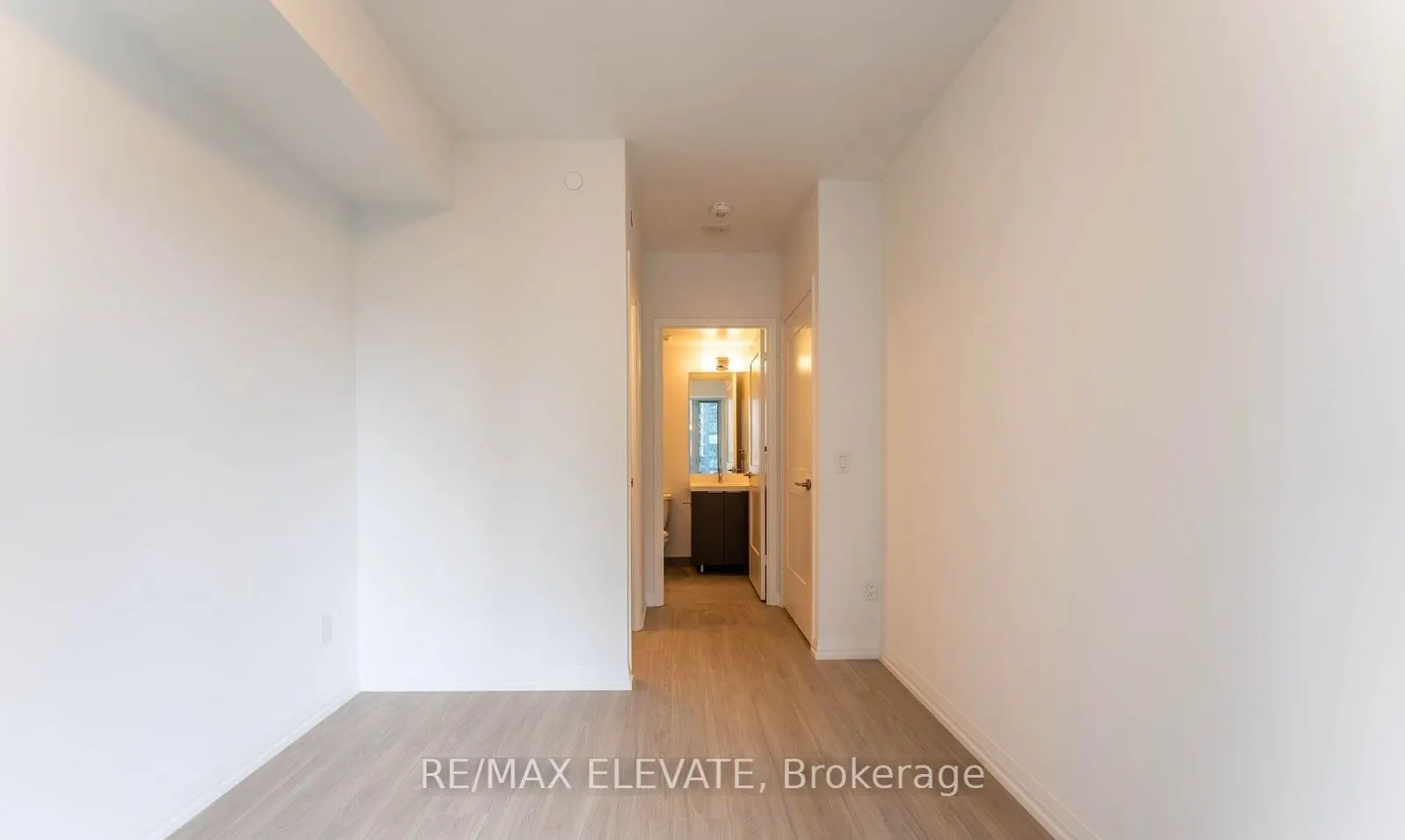 28 Widmer Street #3029