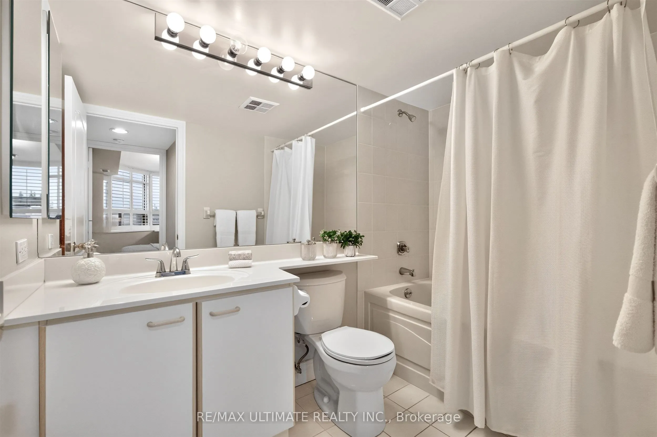 265 Ridley Boulevard #1605