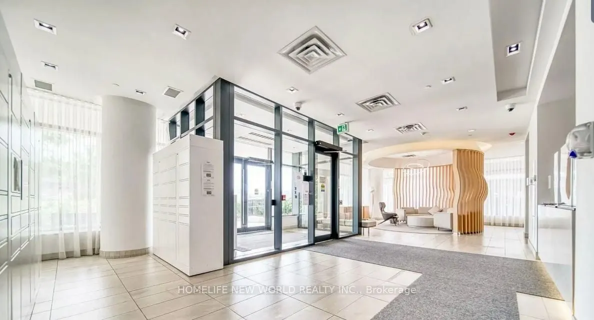 150 Fairview Mall Drive #1304