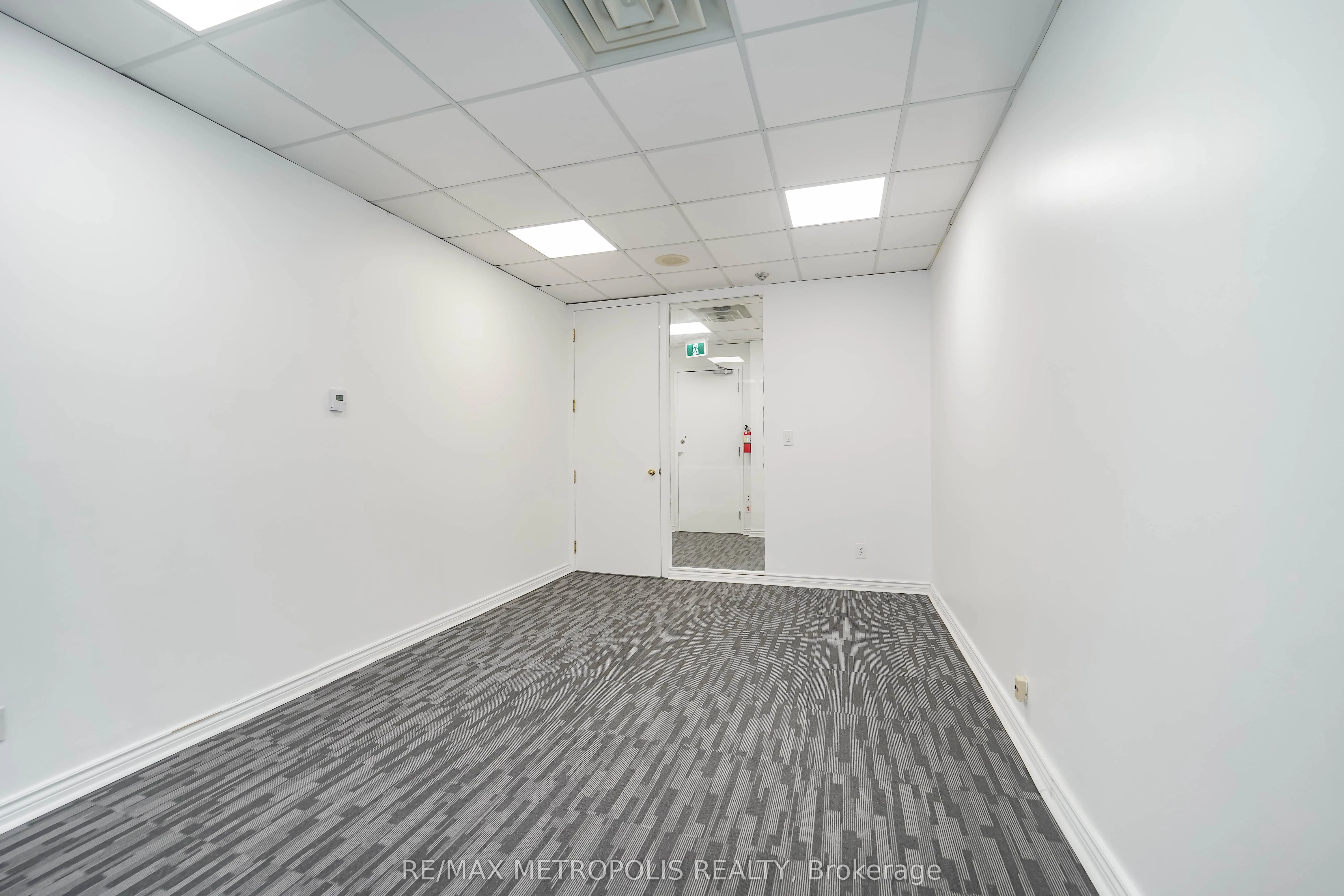 1033 Bay Street #320