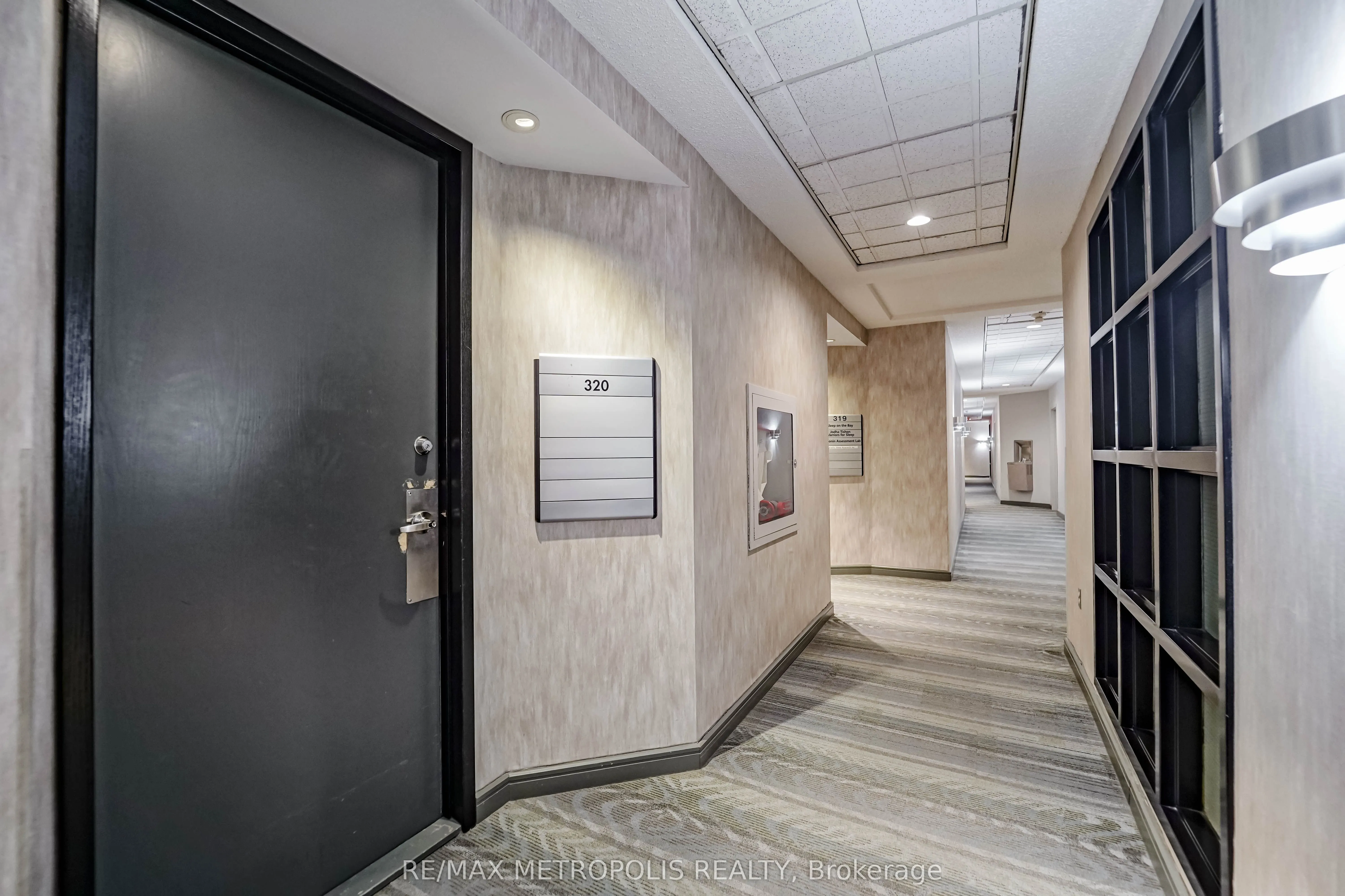 1033 Bay Street #320