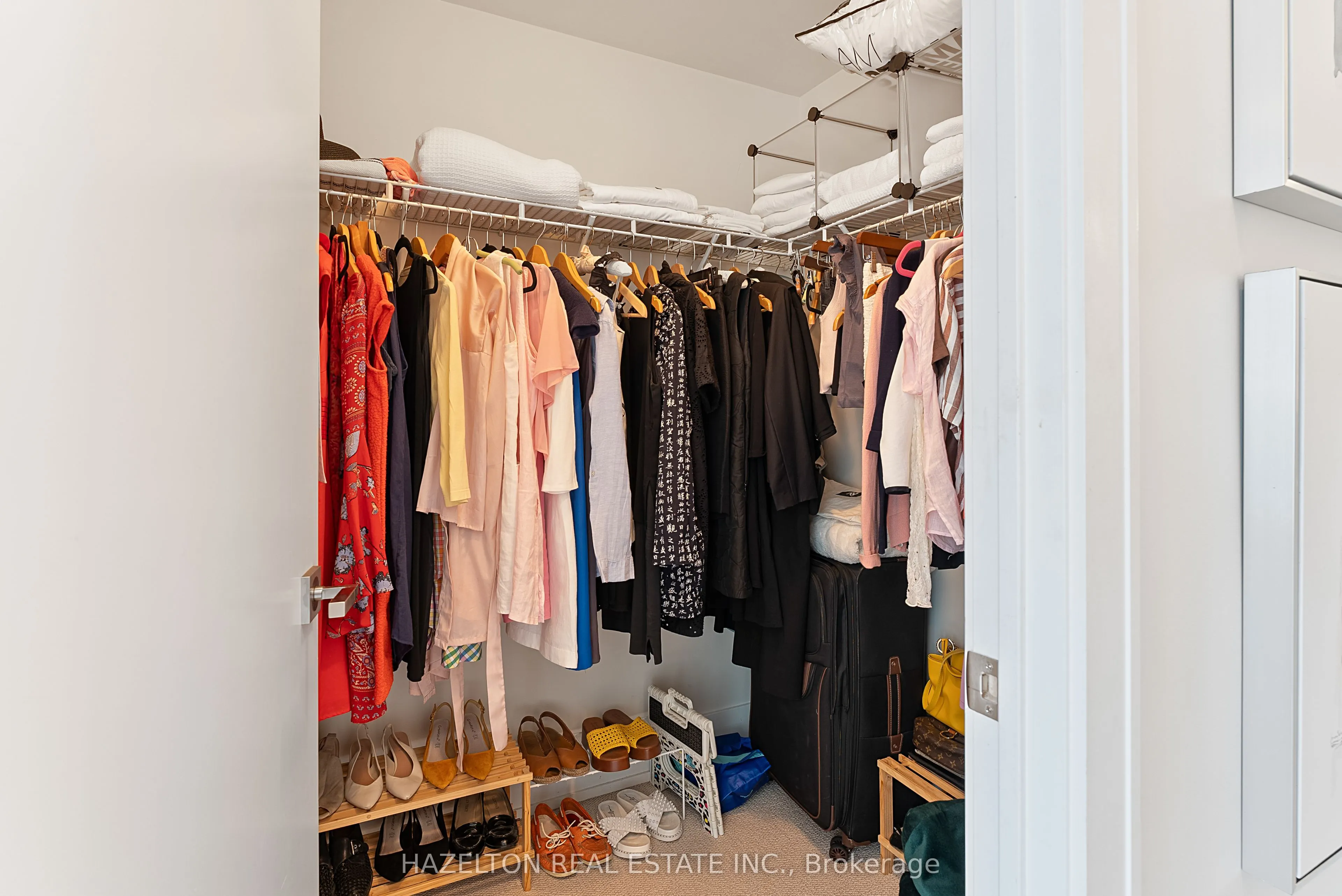 170 Avenue Road #211