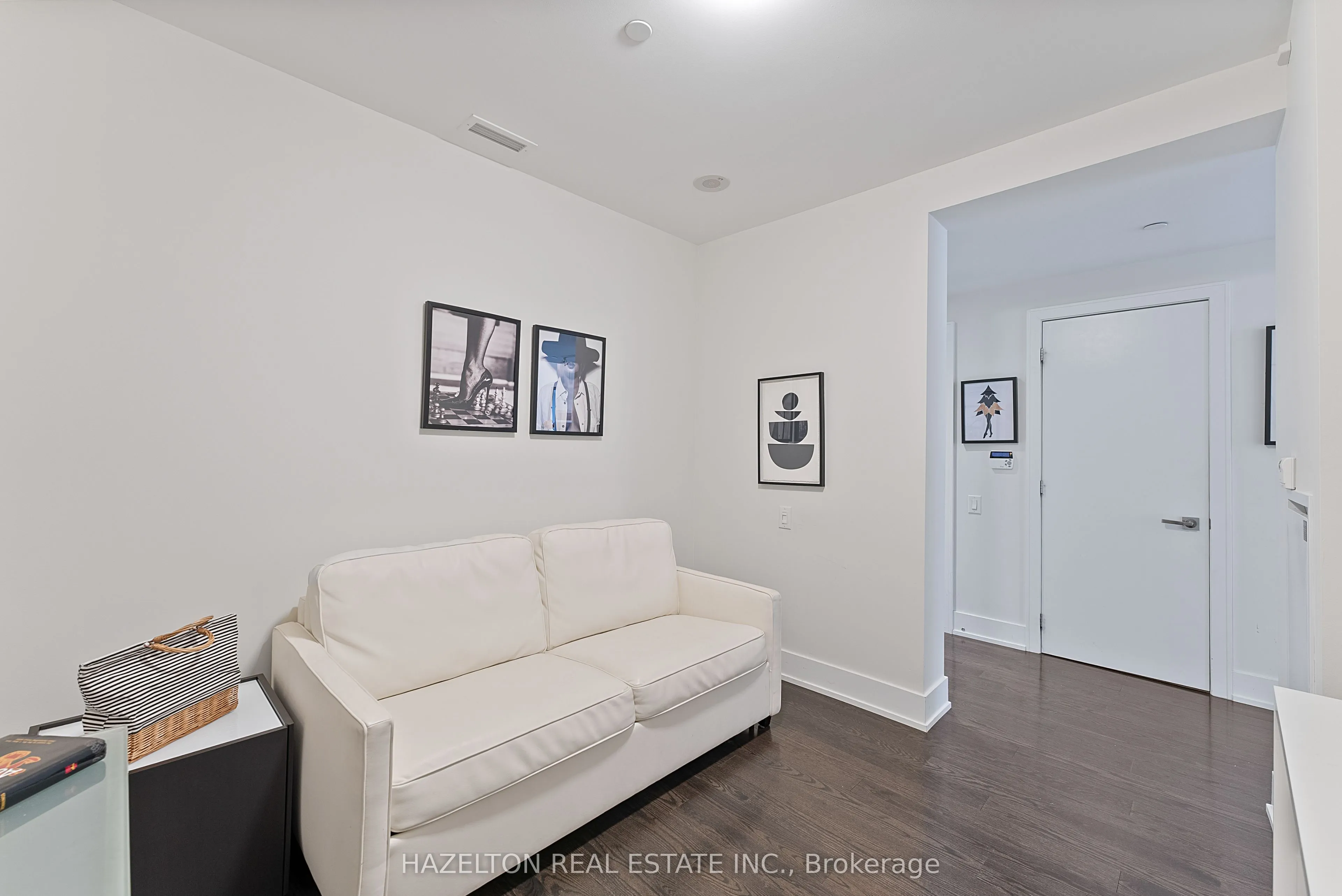 170 Avenue Road #211