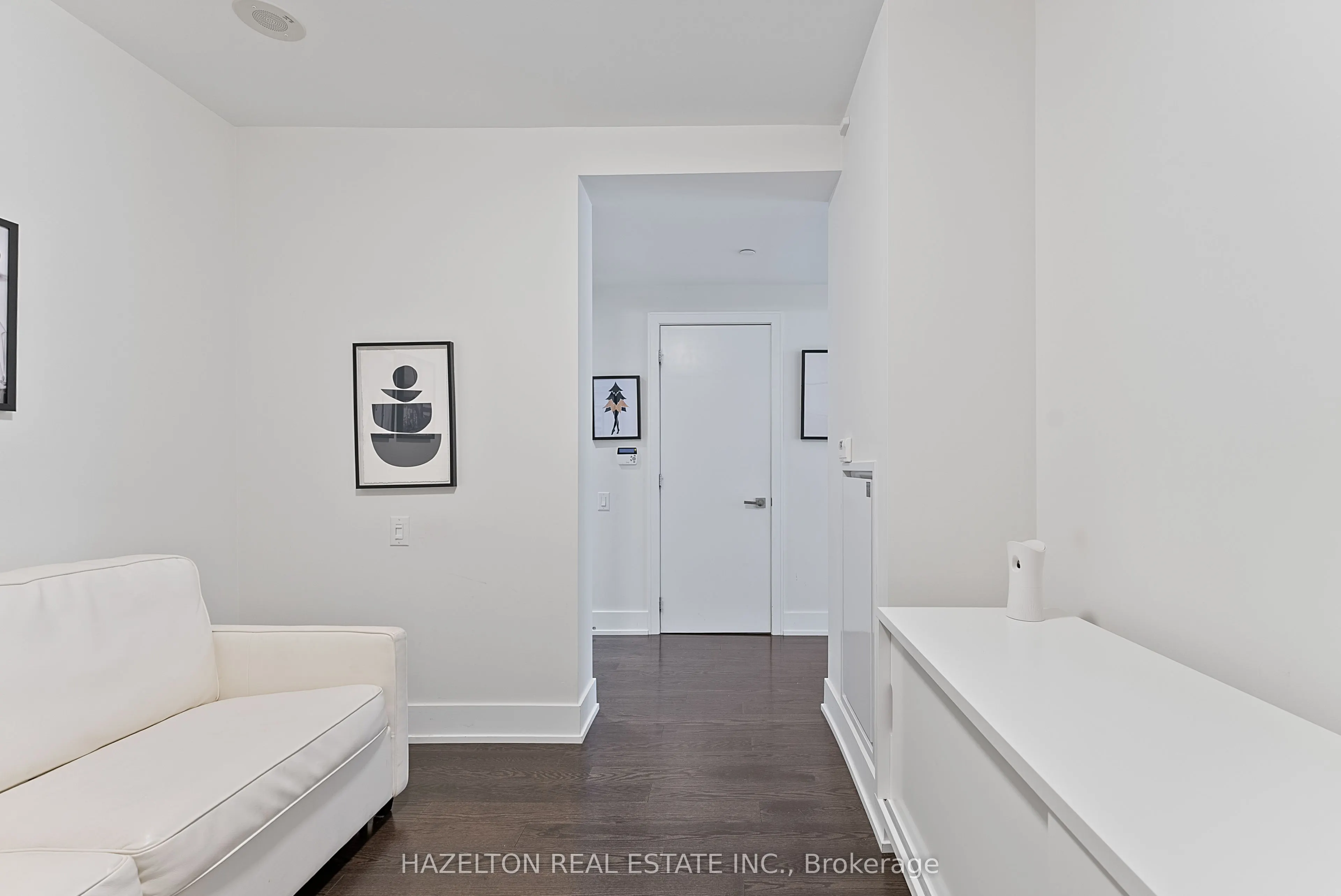 170 Avenue Road #211