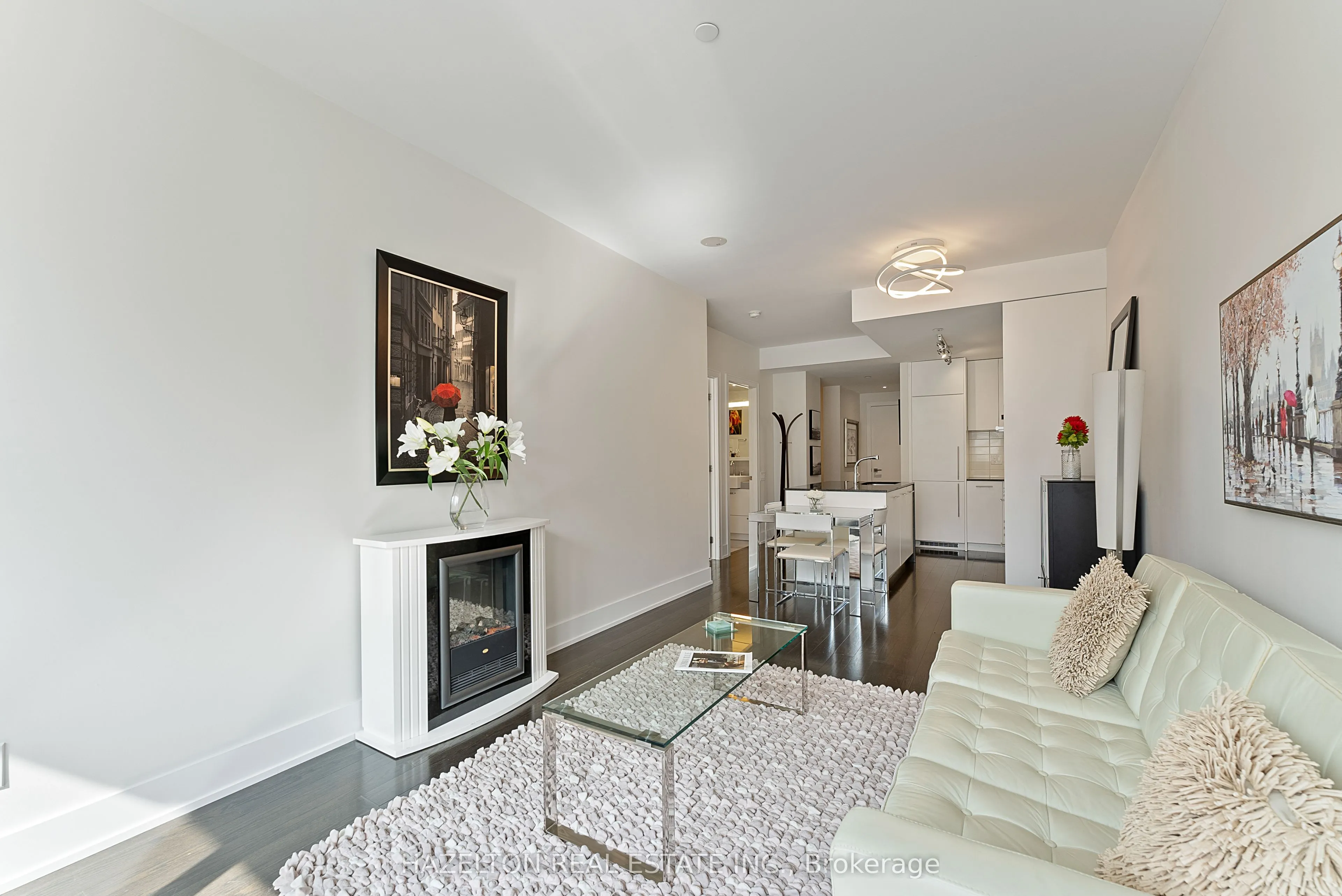 170 Avenue Road #211