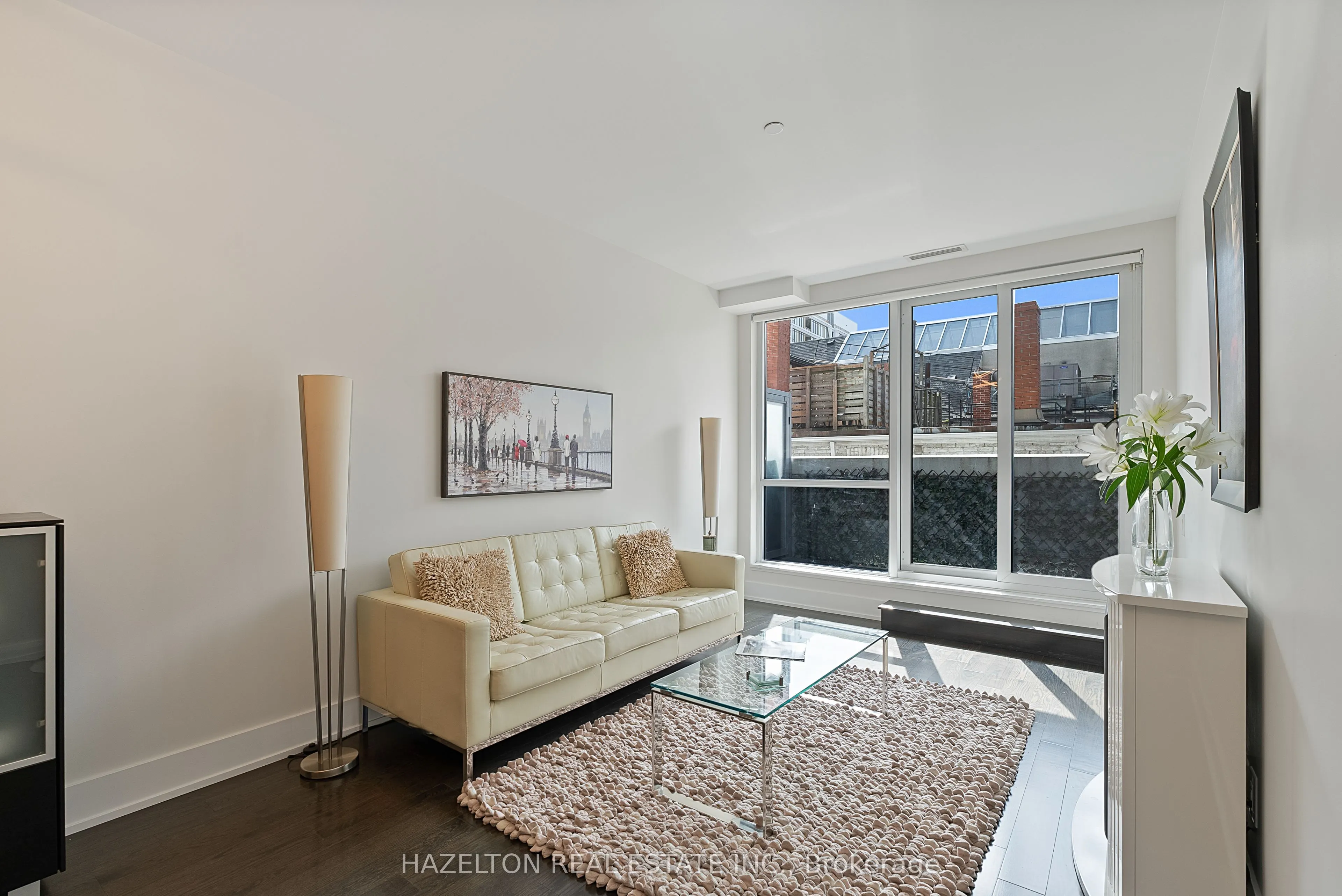 170 Avenue Road #211
