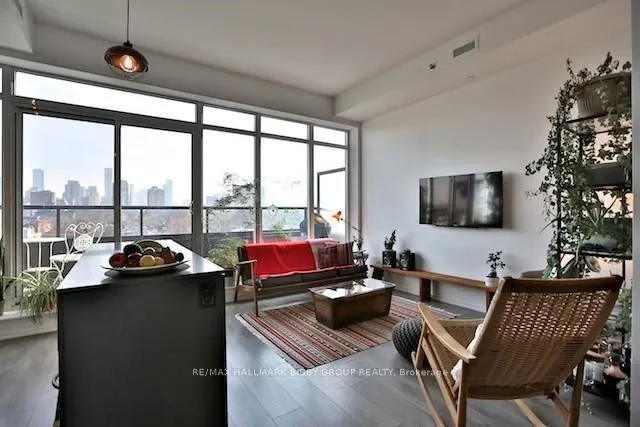 783 Bathurst Street #604