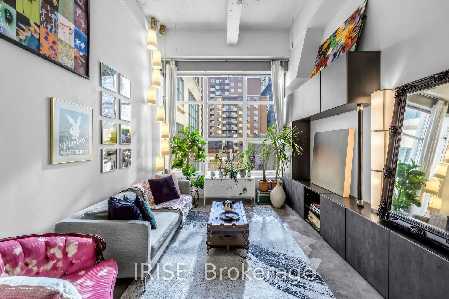 135 Dalhousie Street W #201