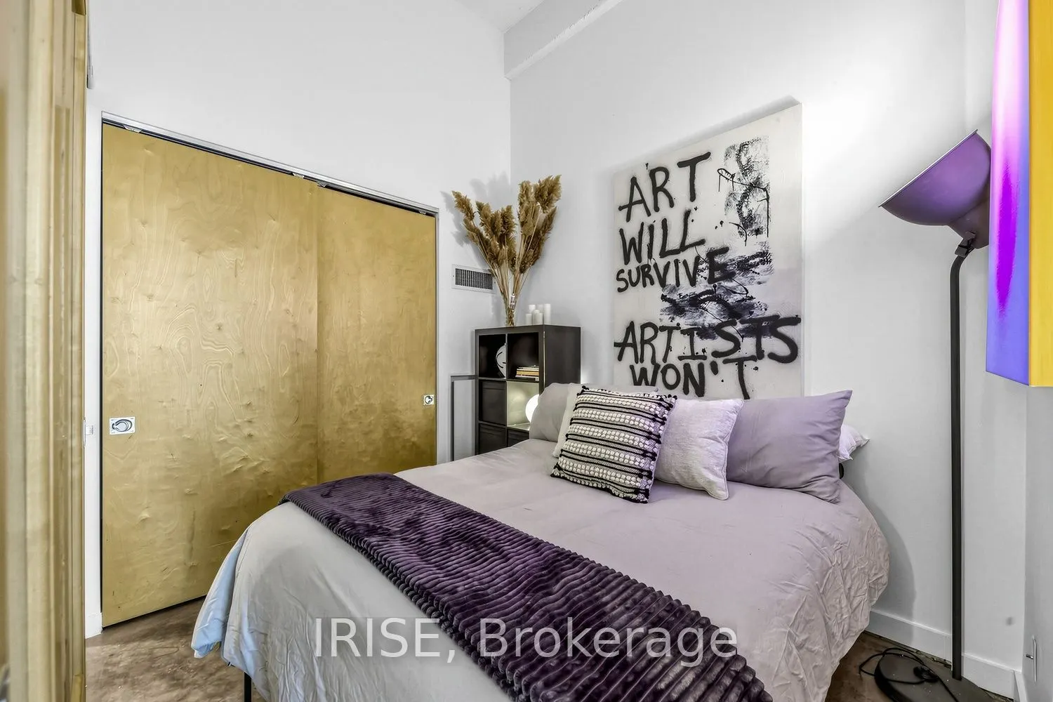 135 Dalhousie Street W #201