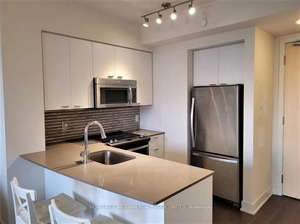 30 Roehampton Avenue E #2603