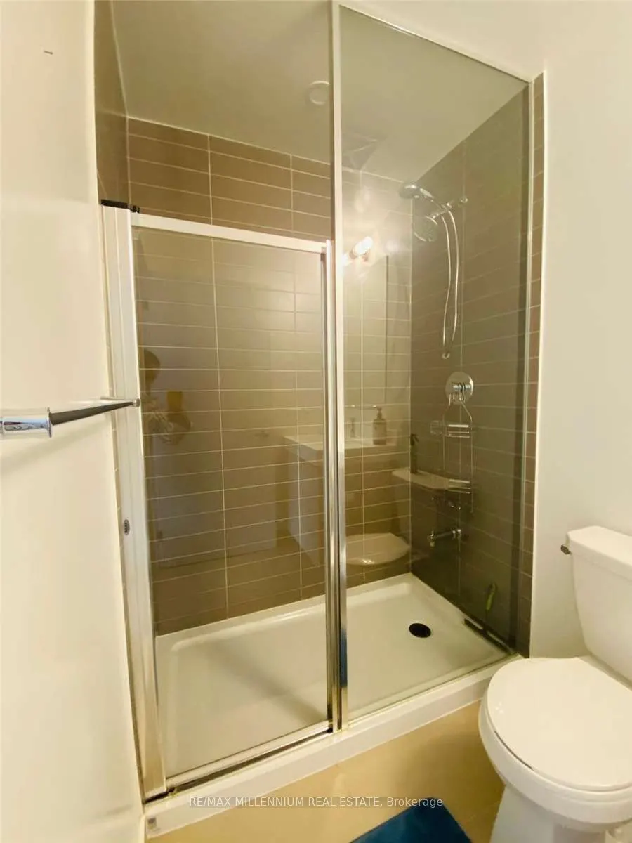 20 Tubman Avenue #809