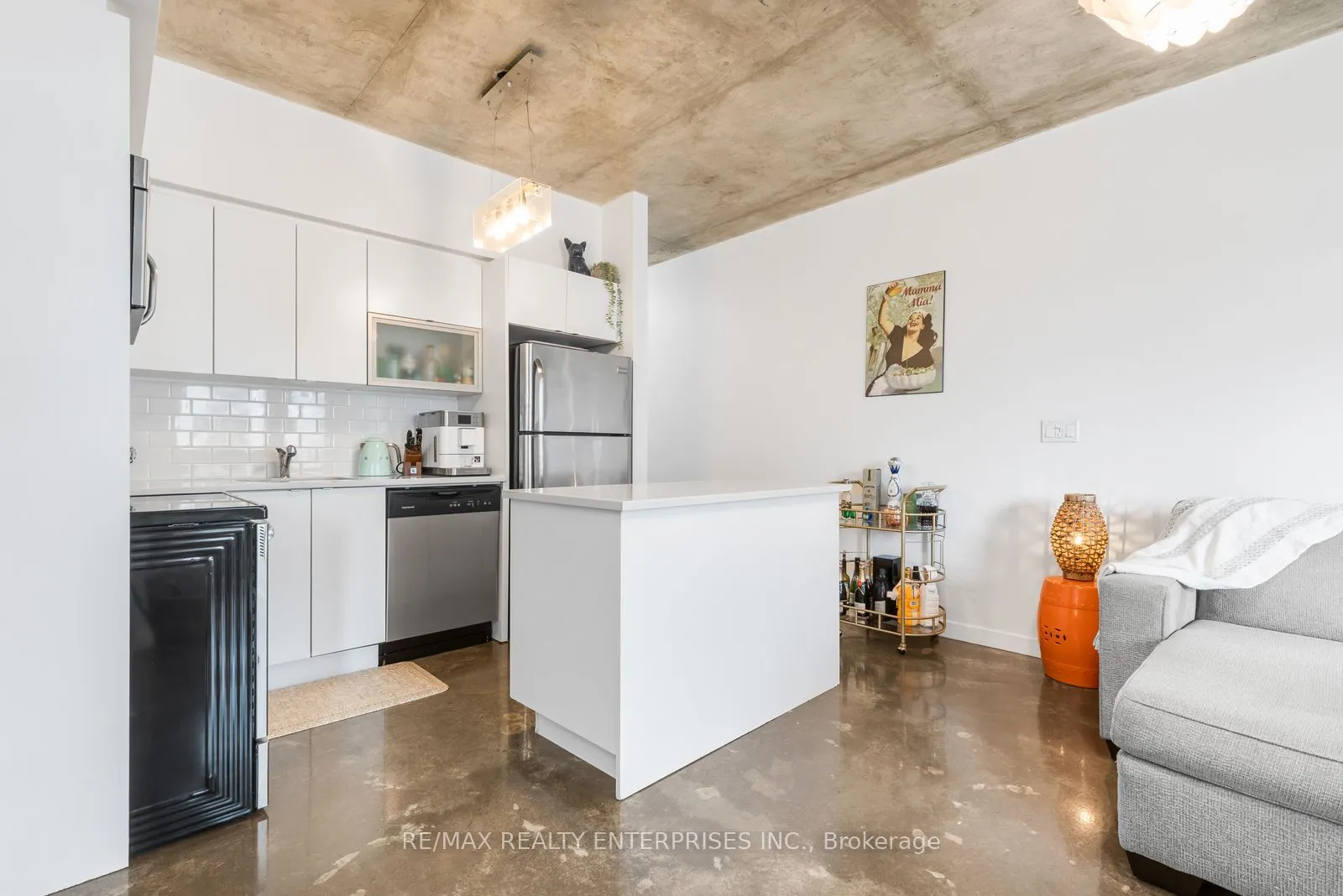 55 East Liberty Street #1712