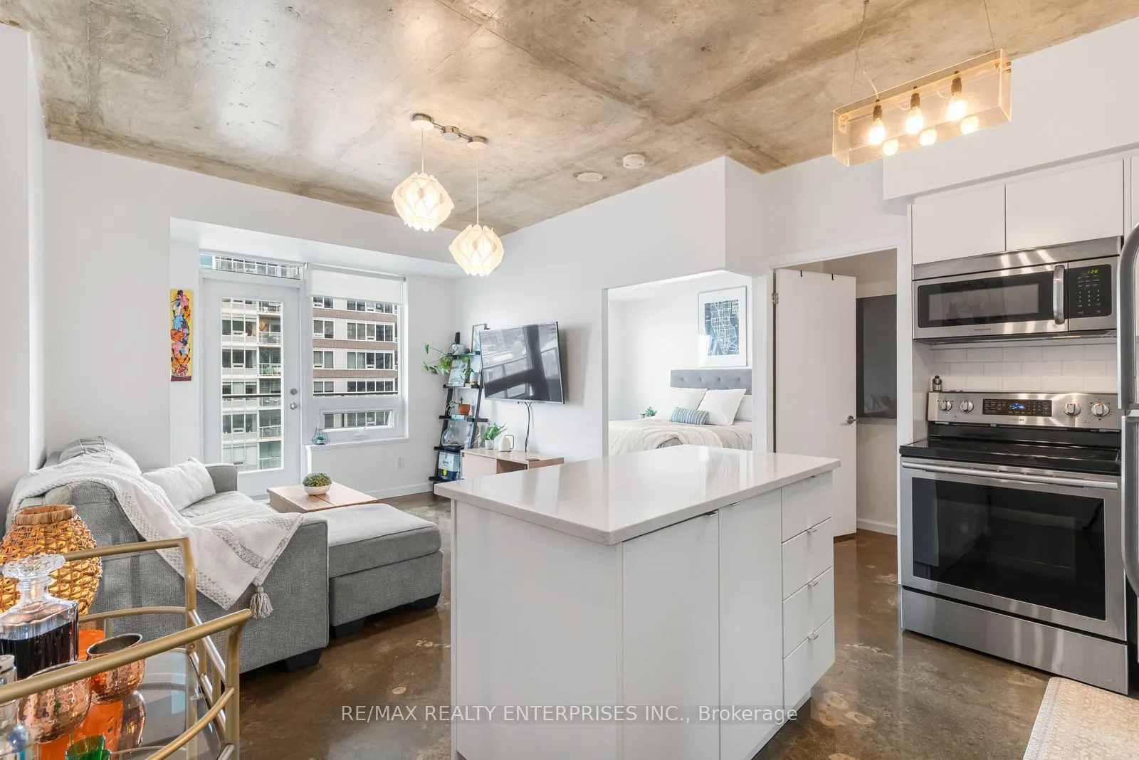 55 East Liberty Street #1712