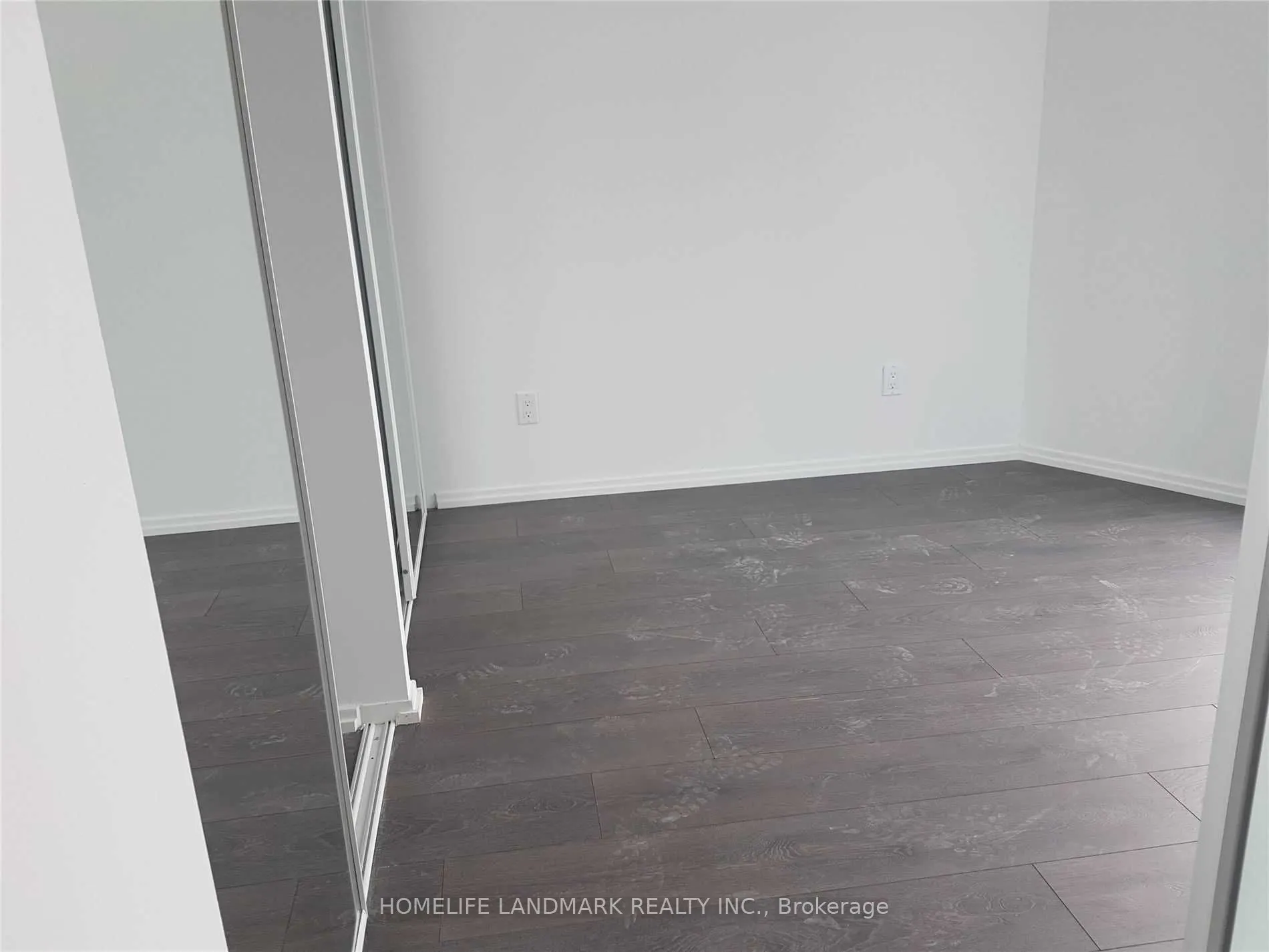 68 Shuter Street #1703