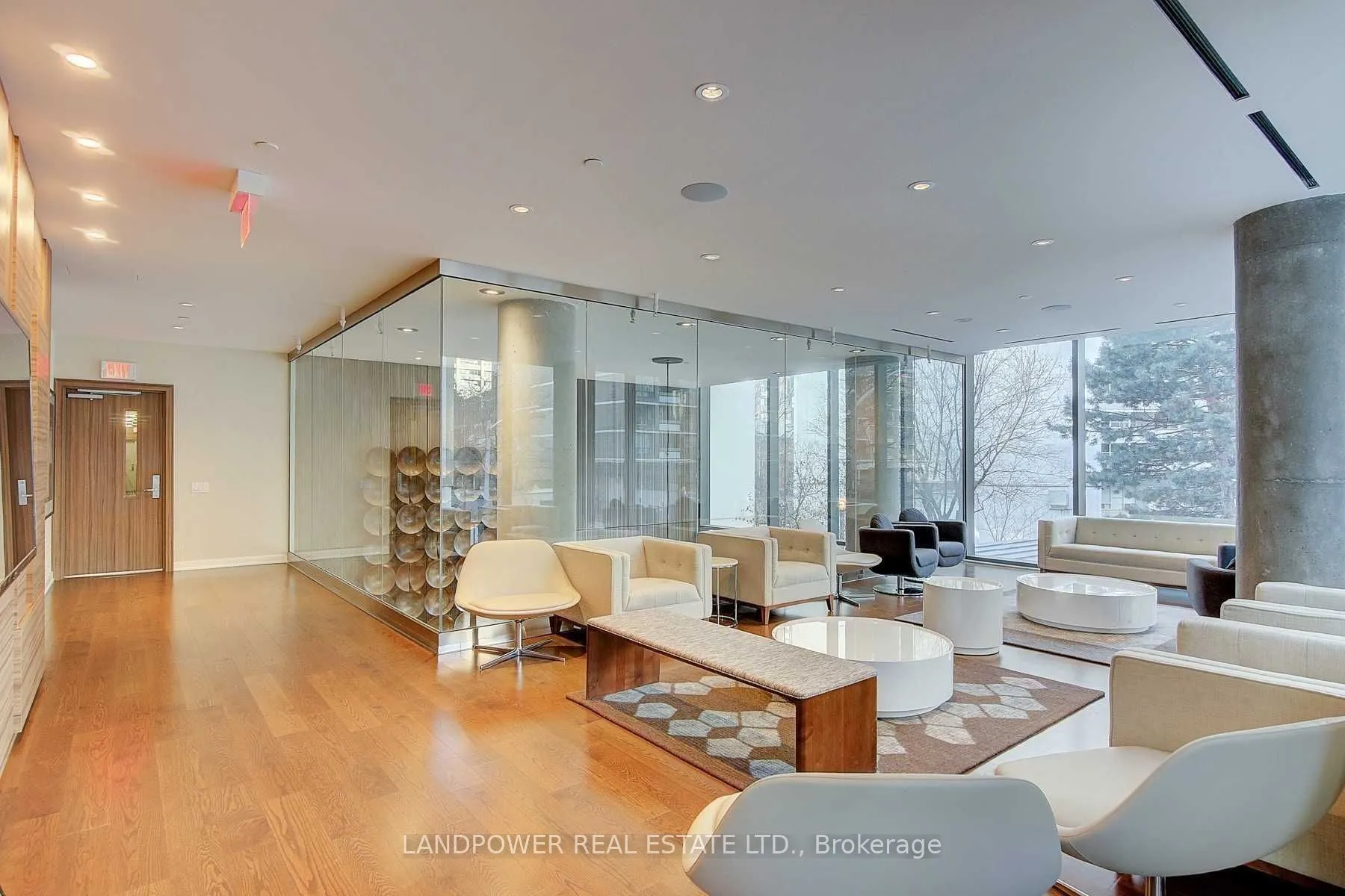75 St. Nicholas Street #1401