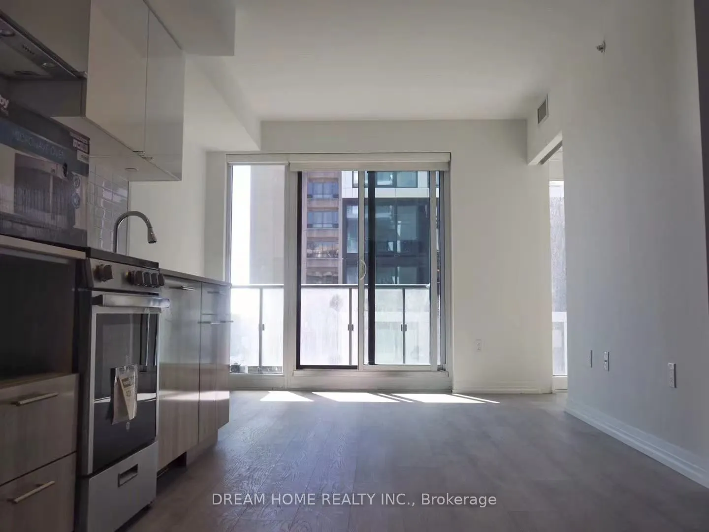 251 Jarvis Street #1420