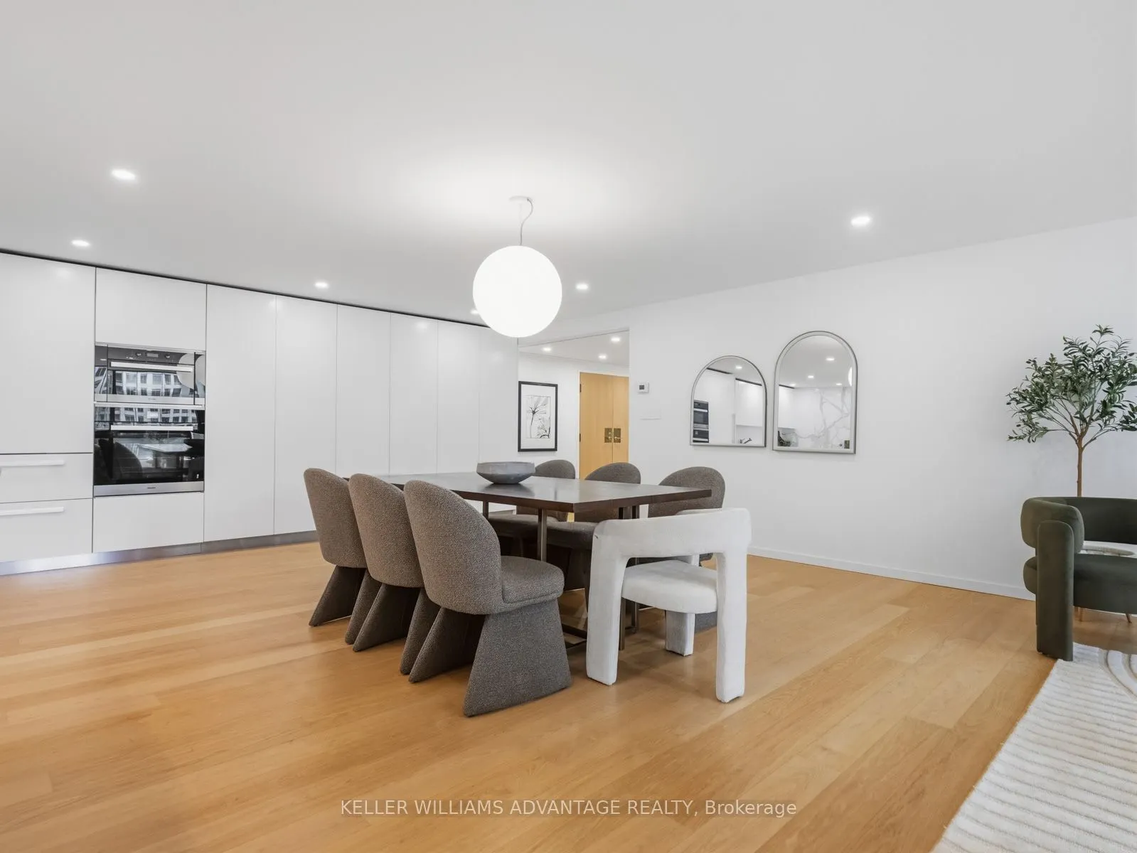 1166 Bay Street #1002