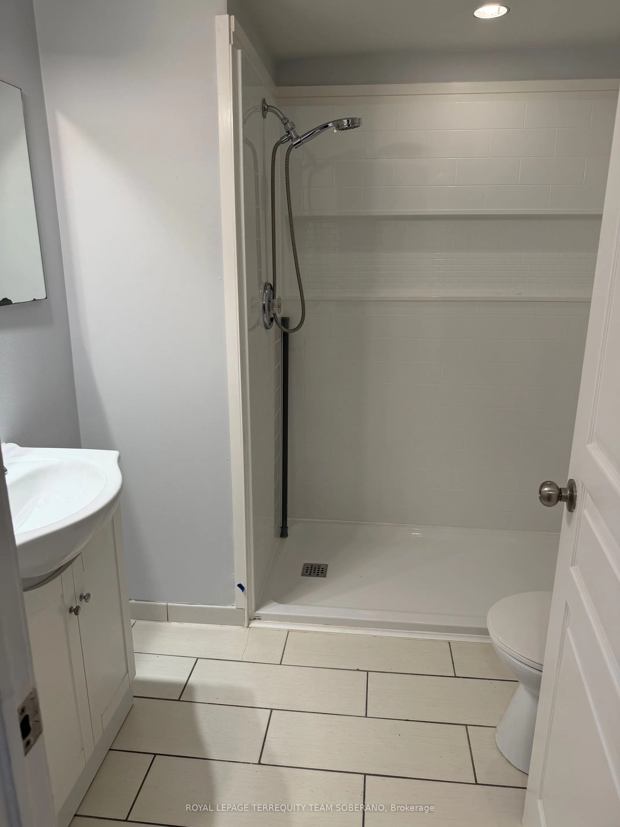 963 Eglinton Avenue W #Unit B