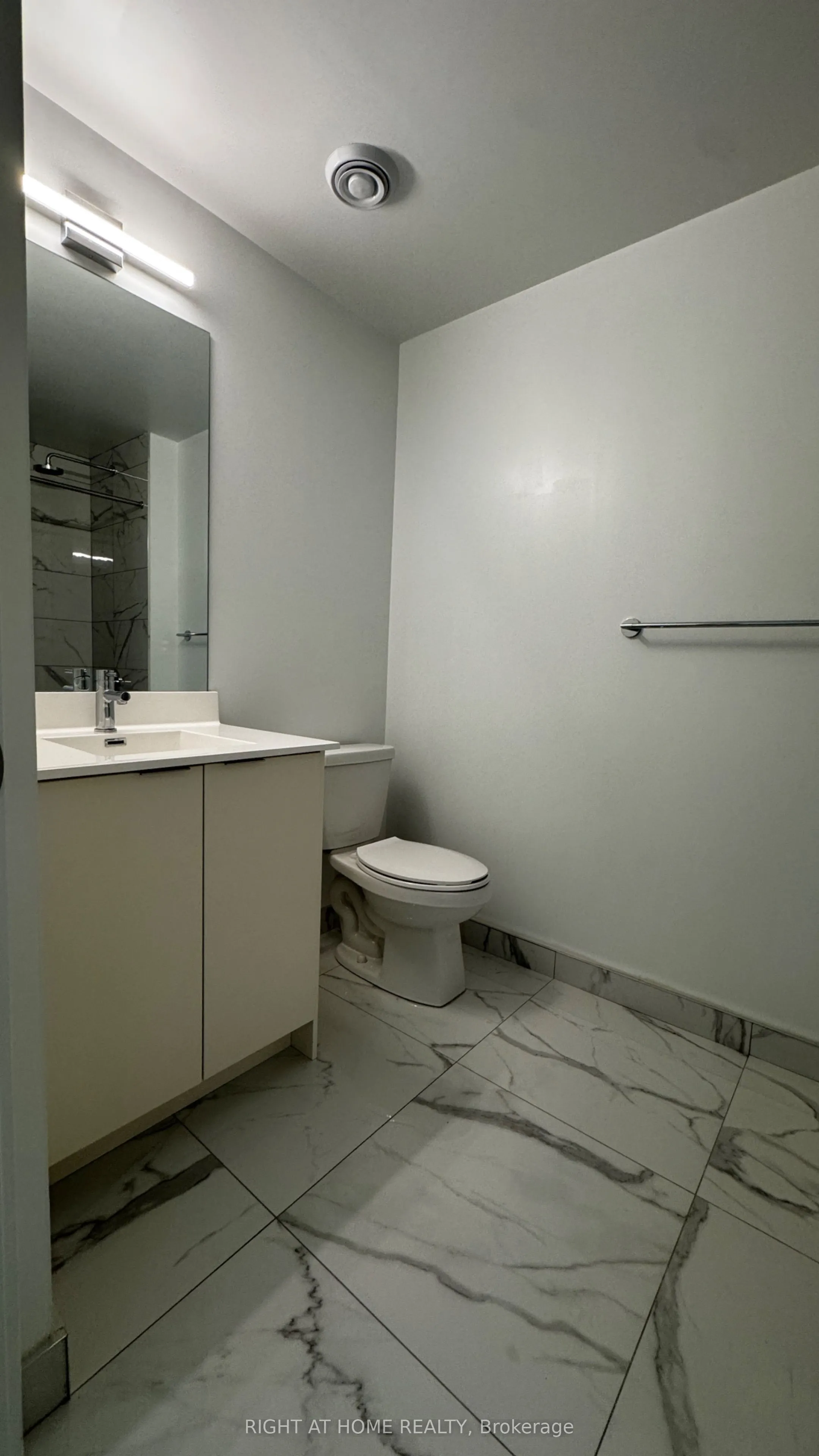 181 Sheppard Avenue E #419