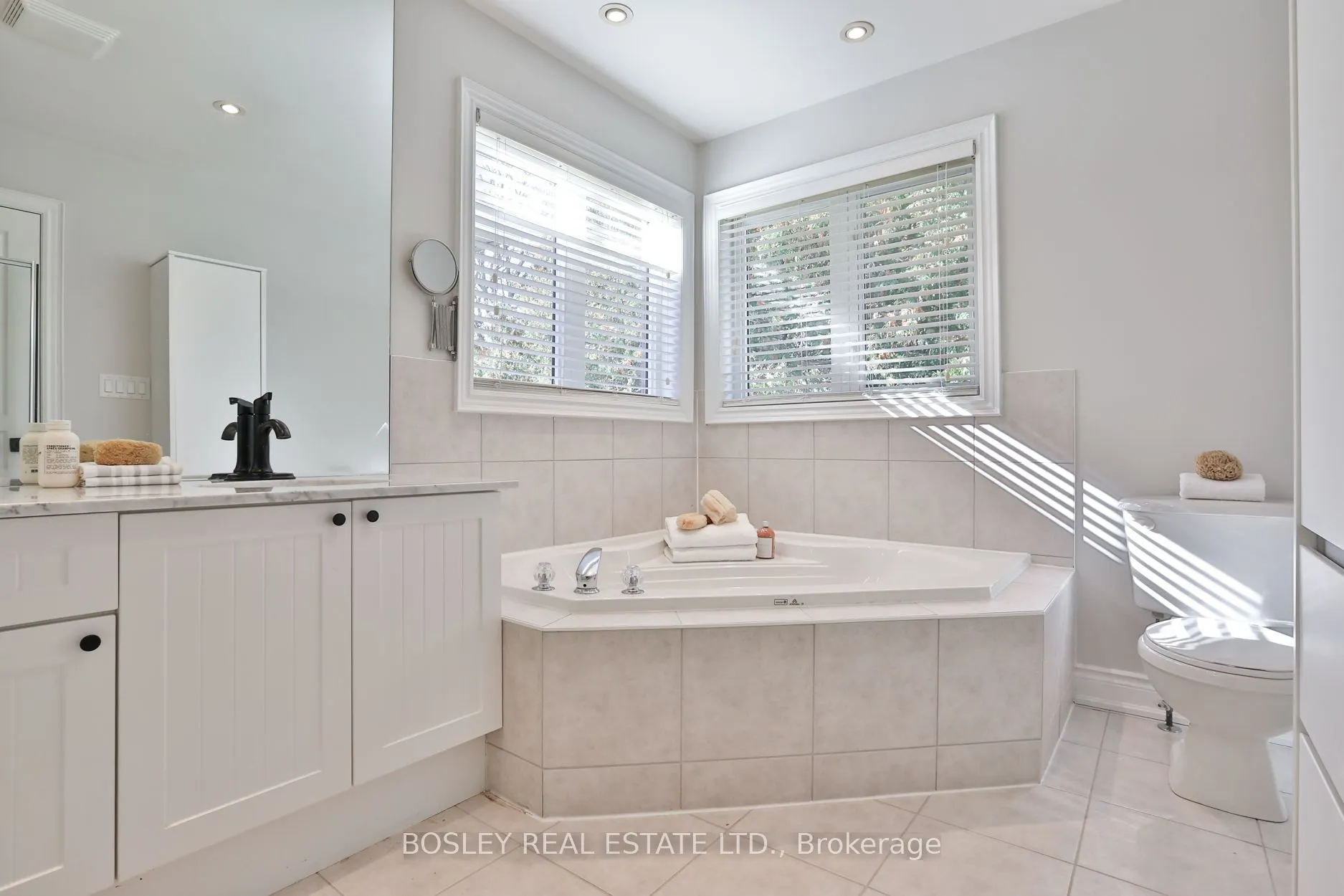 12 A Preakness Drive