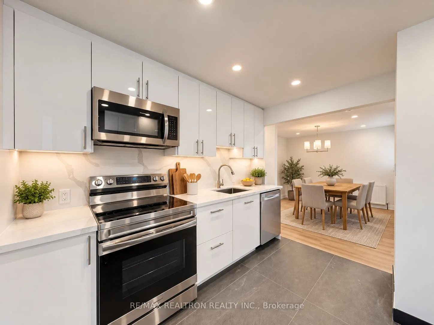 280 Glenforest Road #Upper