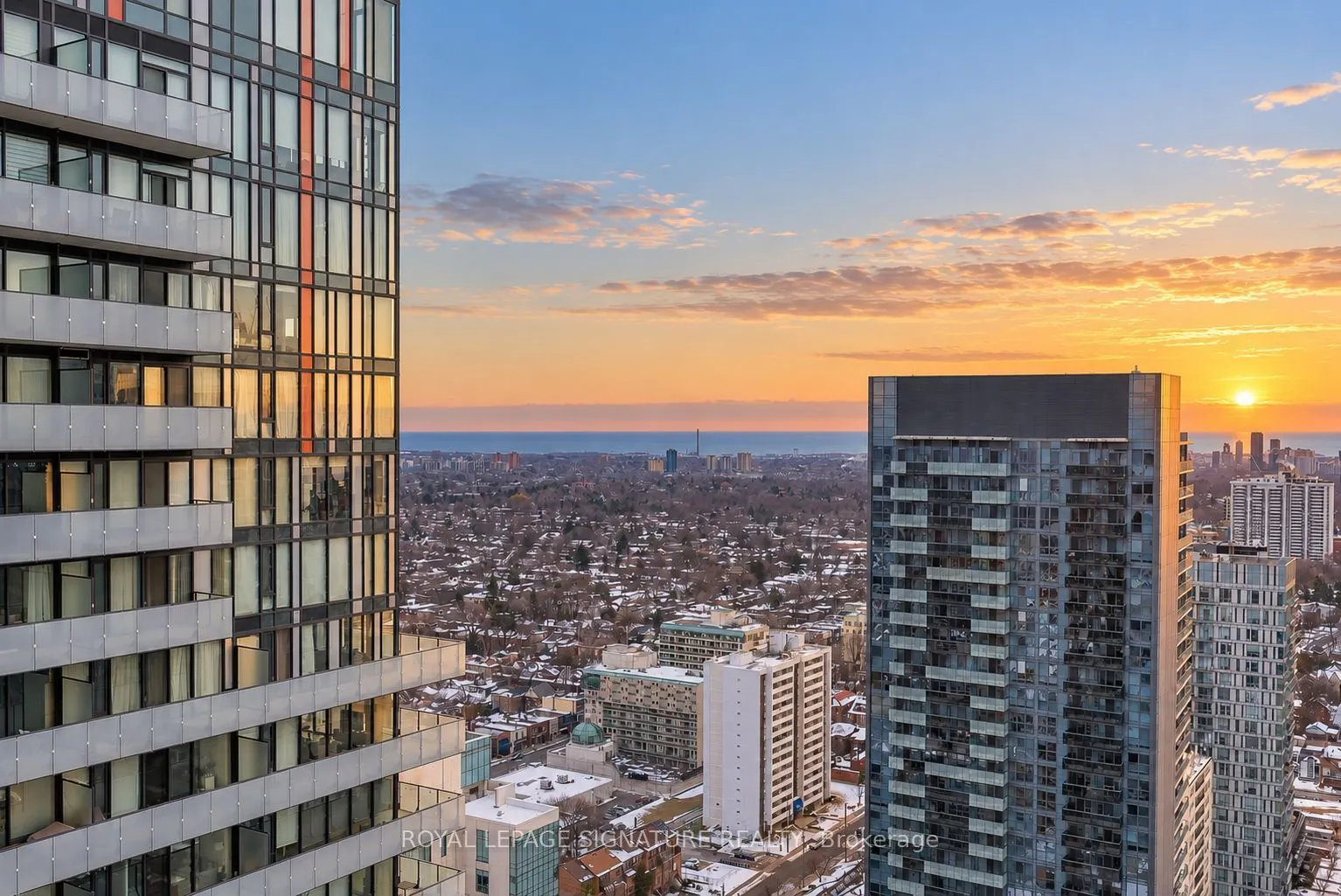 161 Roehampton Avenue #3604