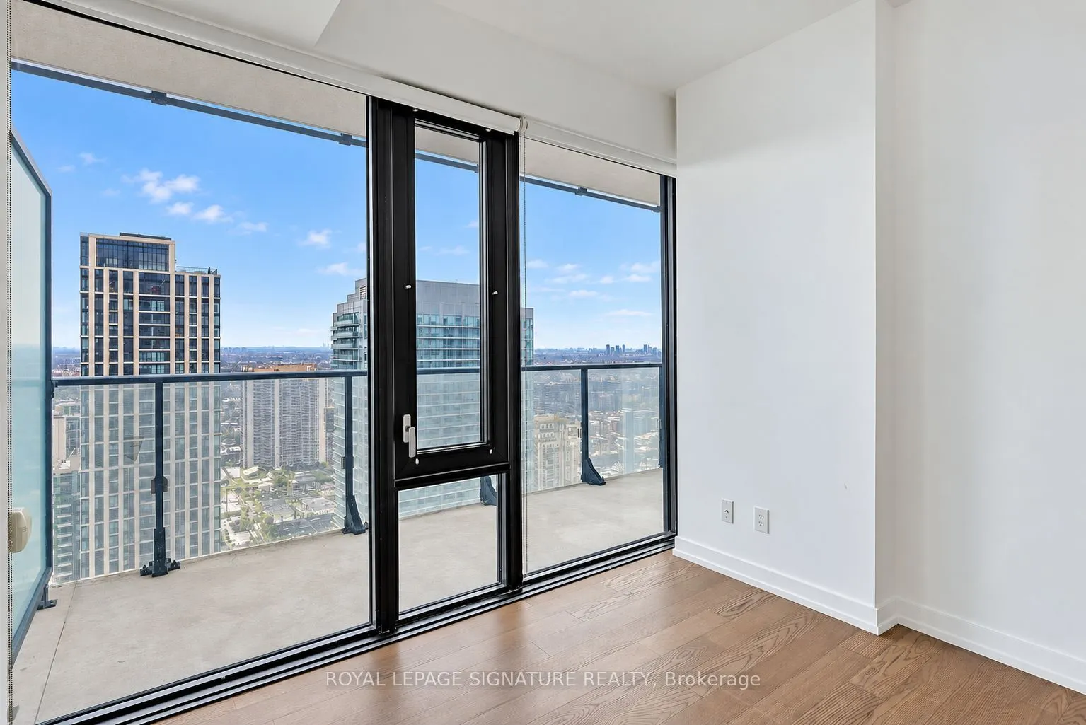 161 Roehampton Avenue #3604