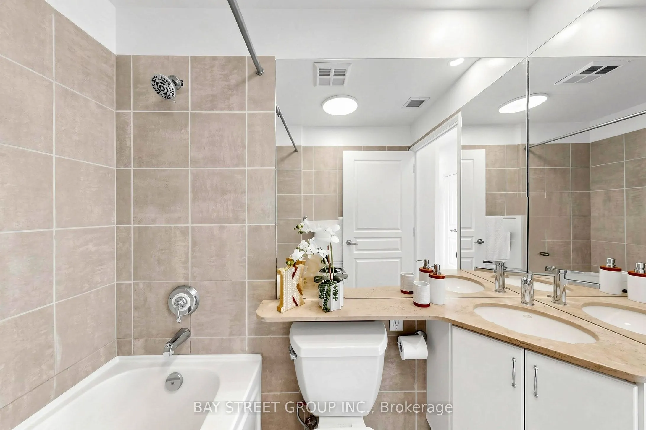 1121 Bay Street #1708