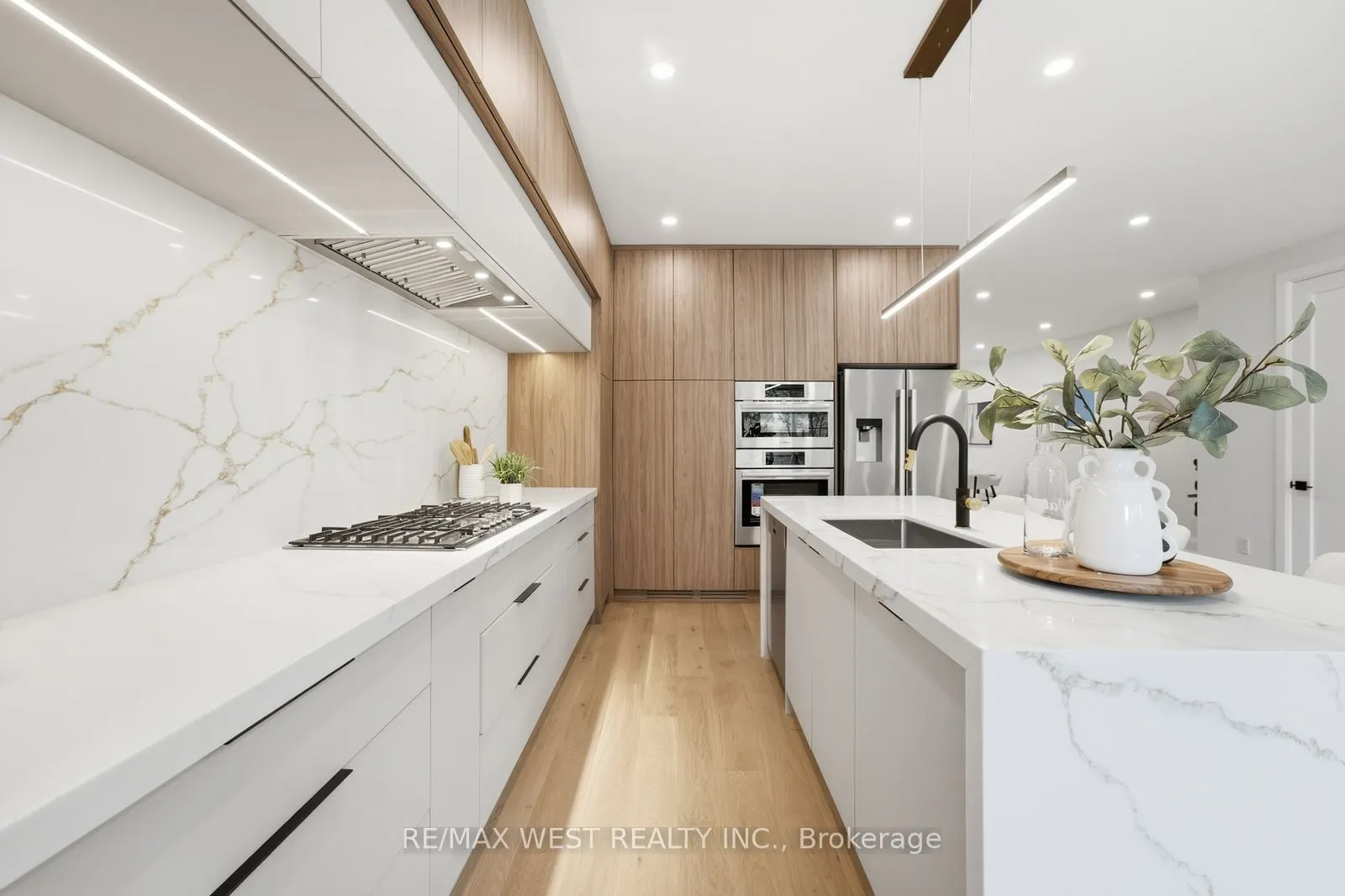 77 Alameda Avenue