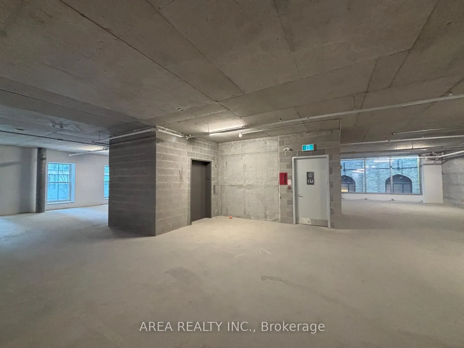 83 King Street E #300